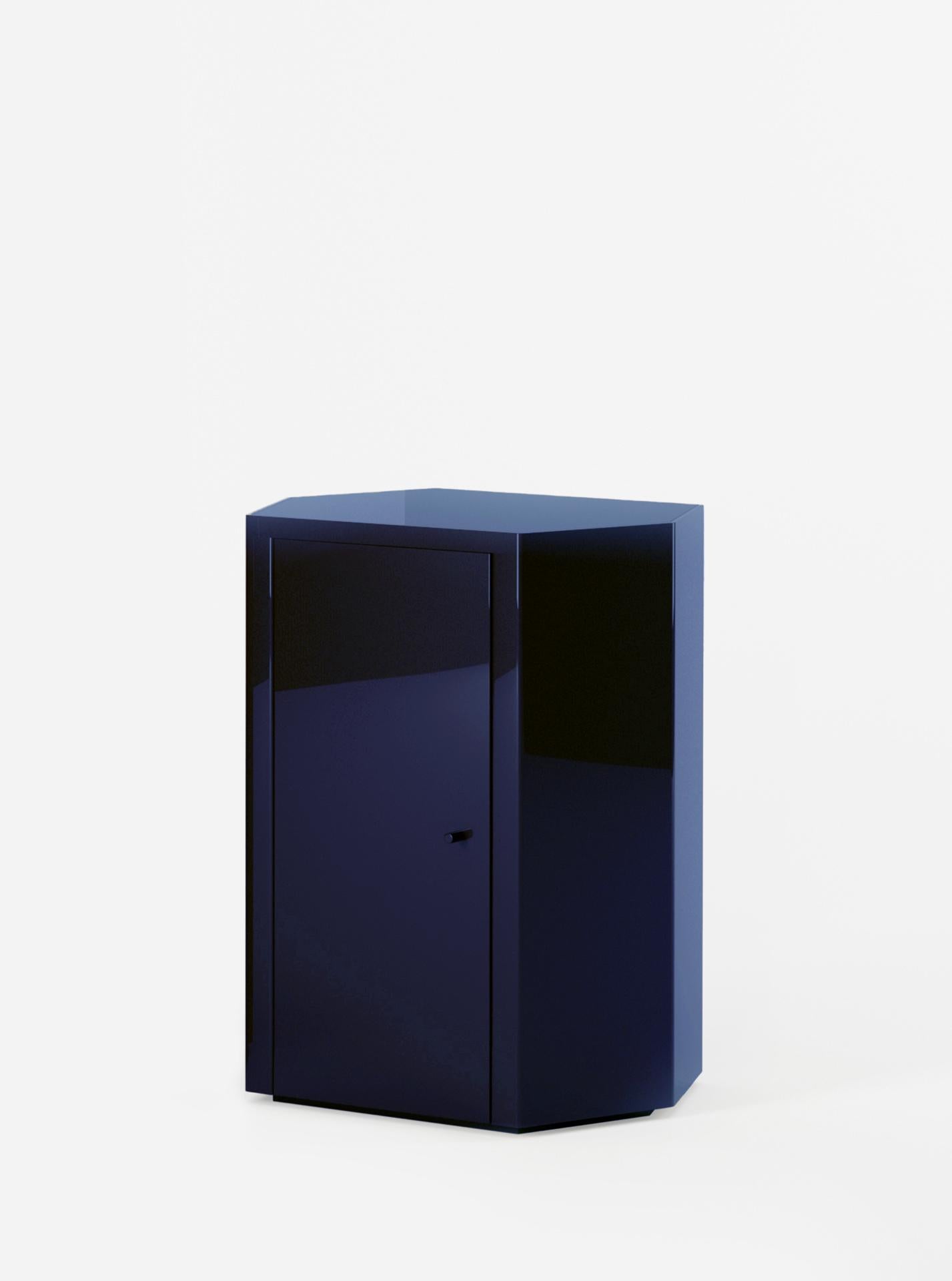 South African Pair of Park Night Stands in Midnight Navy Lacquer by Yaniv Chen for Lemon For Sale
