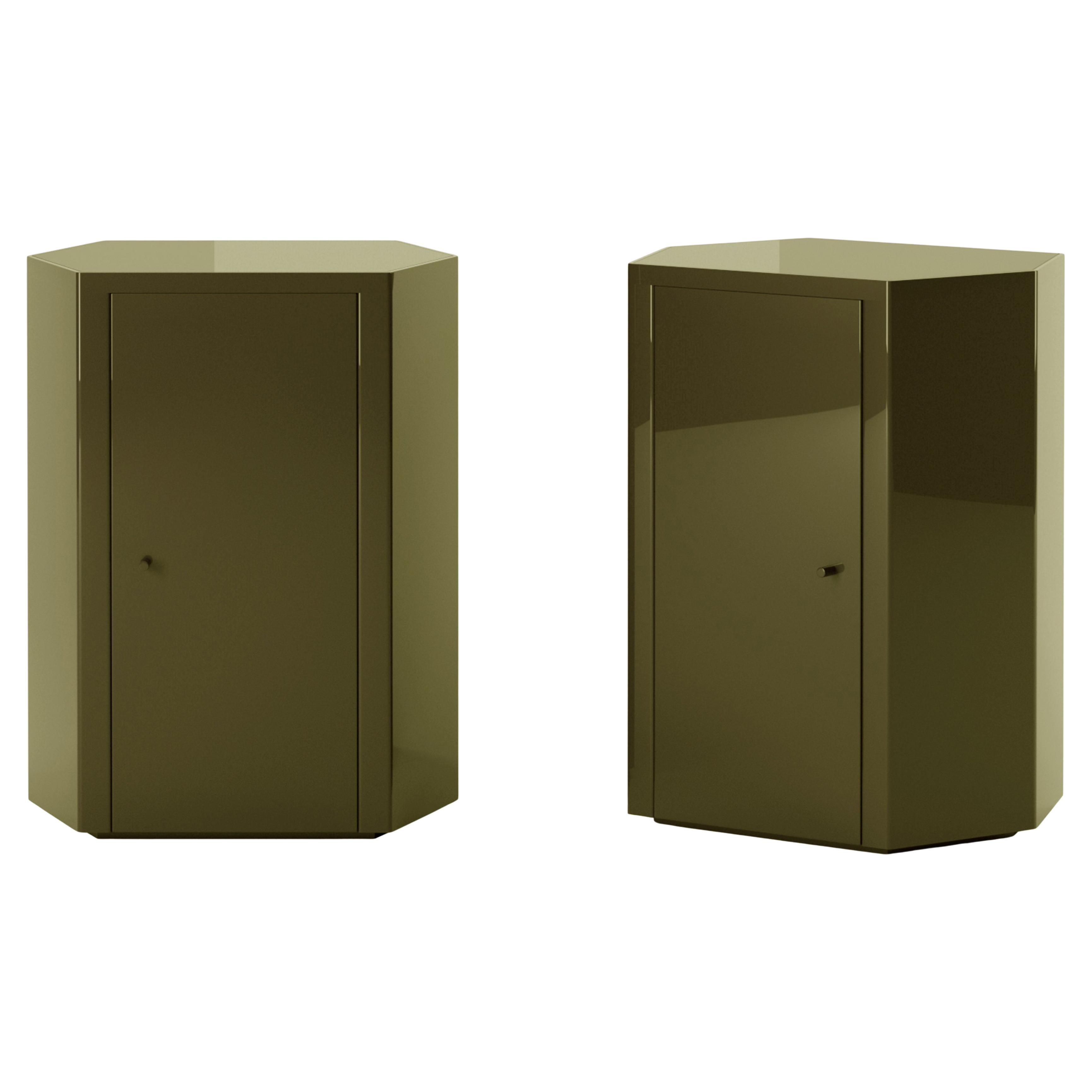Paire de tables de nuit Park en laque verte olive de forme unique par Yaniv Chen pour Lemon