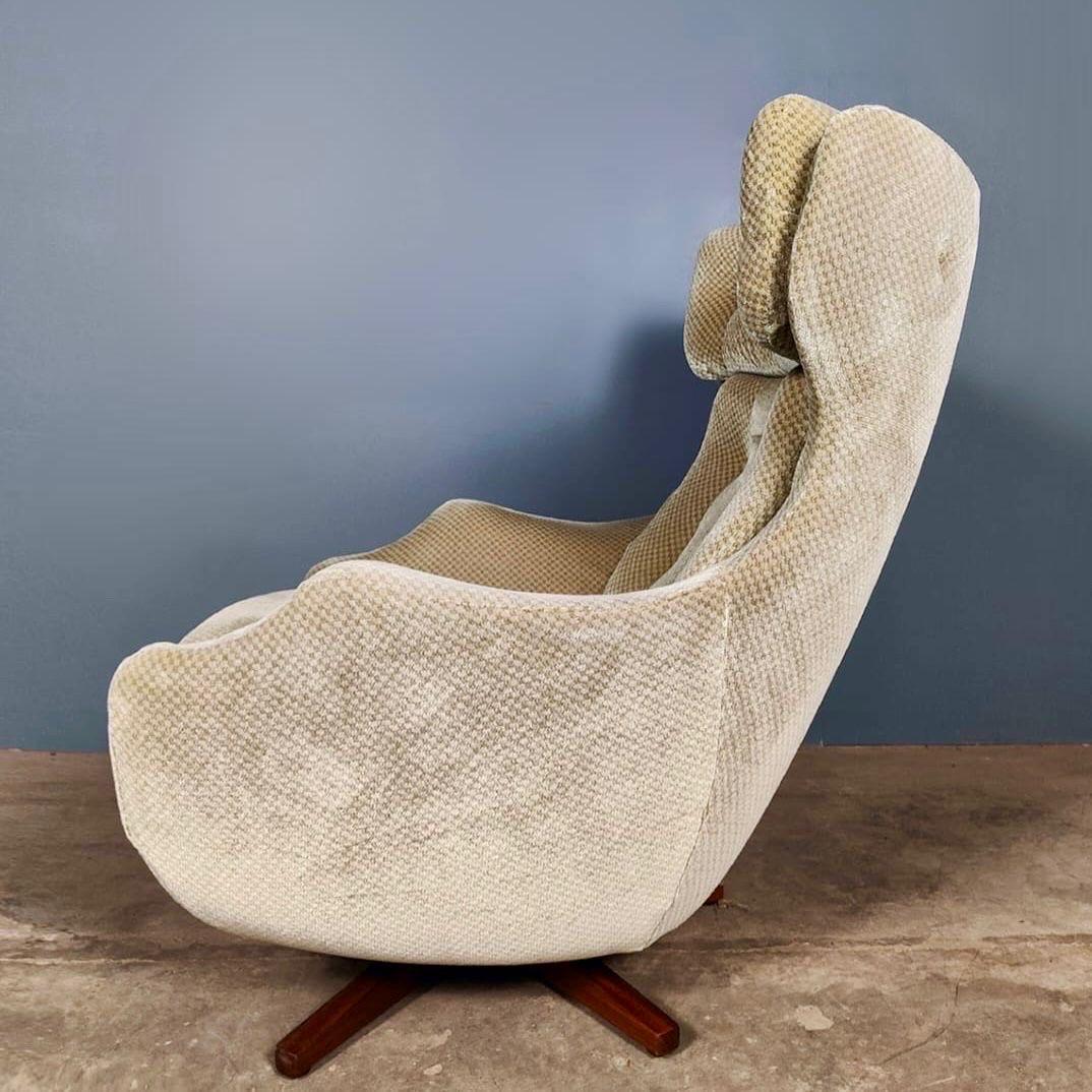 Milieu du XXe siècle Paire de fauteuils de salon américains pivotants Parker Knoll mi-siècle vintage en vente
