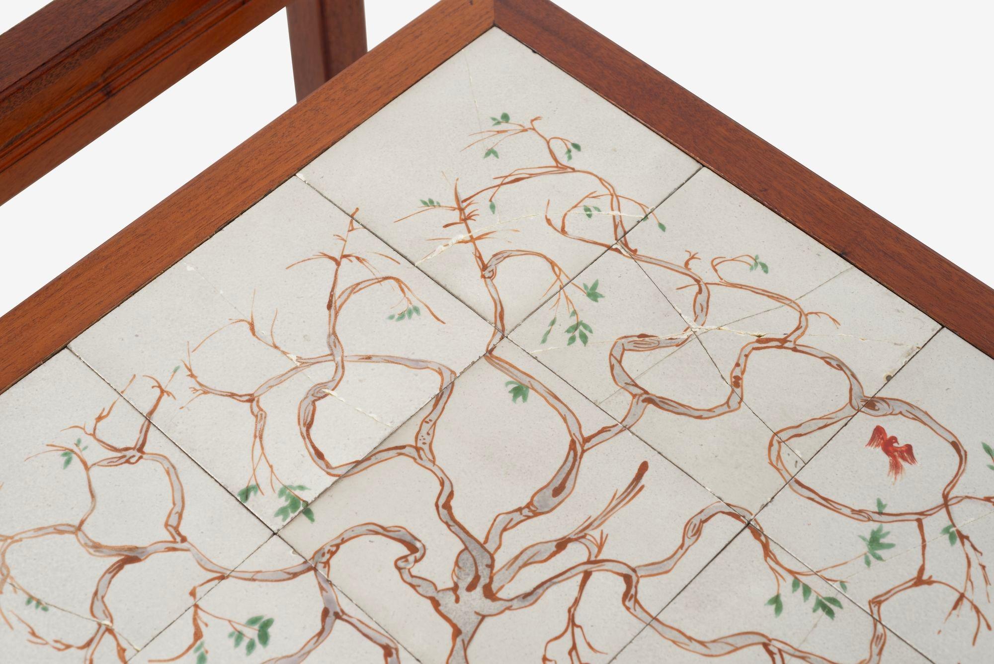 Milieu du XXe siècle Paire de tables d'appoint Parson par Edward Wormley pour Dunbar avec carreaux peints à la main en vente