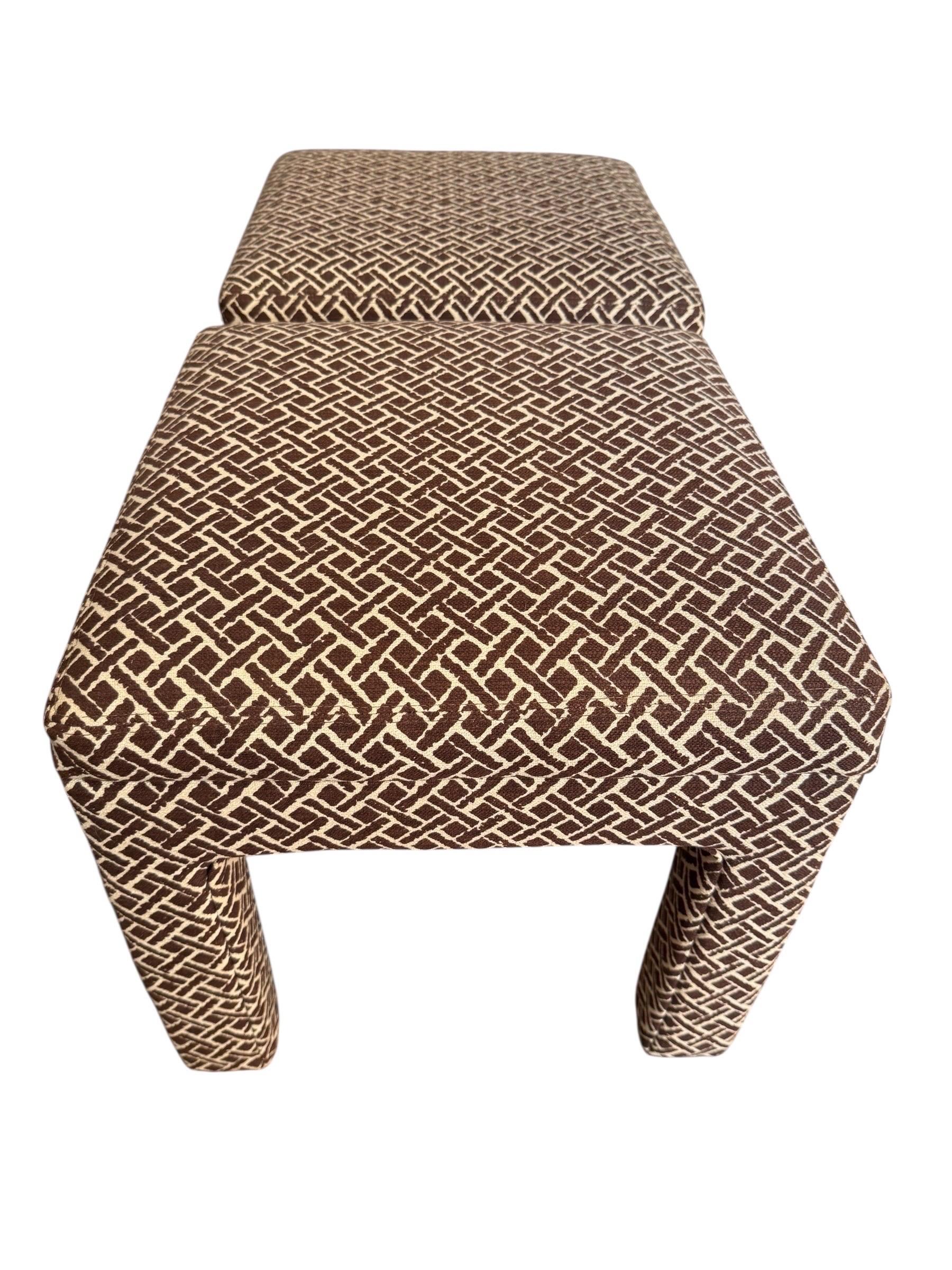 Pair of Parson's Stools Hollywood Regency Patterned Pillow Top Stool Set In Good Condition For Sale In Rochester, NY