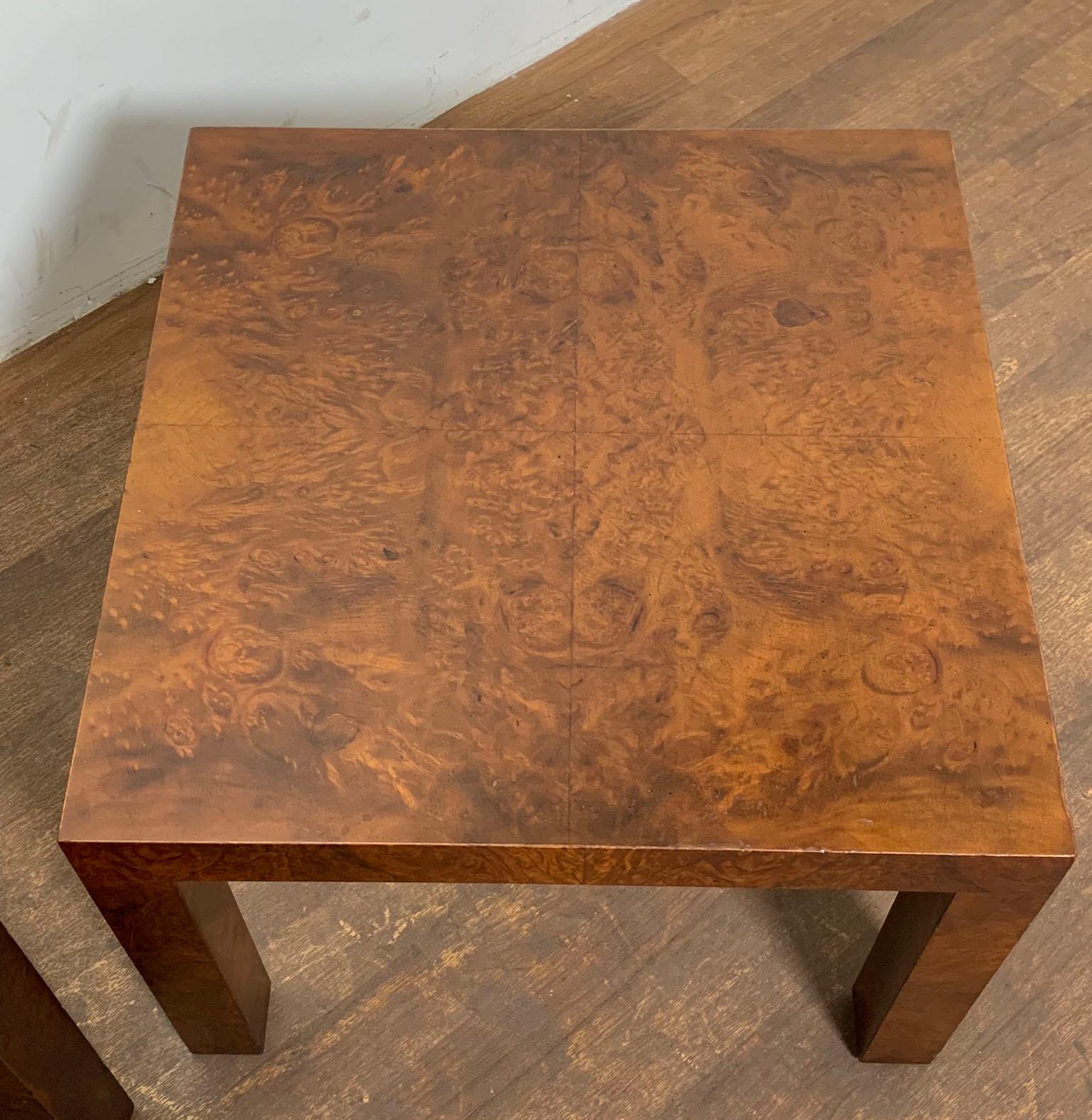 Pair of Classic Mid-Century Modern Parsons style form burl wood side or end tables, circa 1960s.