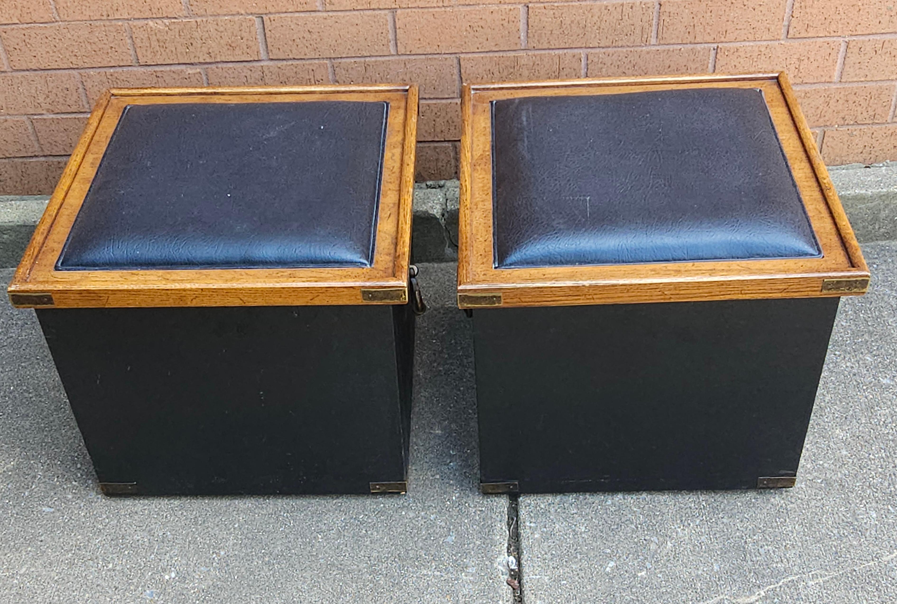 Pair of Partially Ebonized Storage Ottomans and Bookmatched Top Side Tables In Good Condition For Sale In Germantown, MD