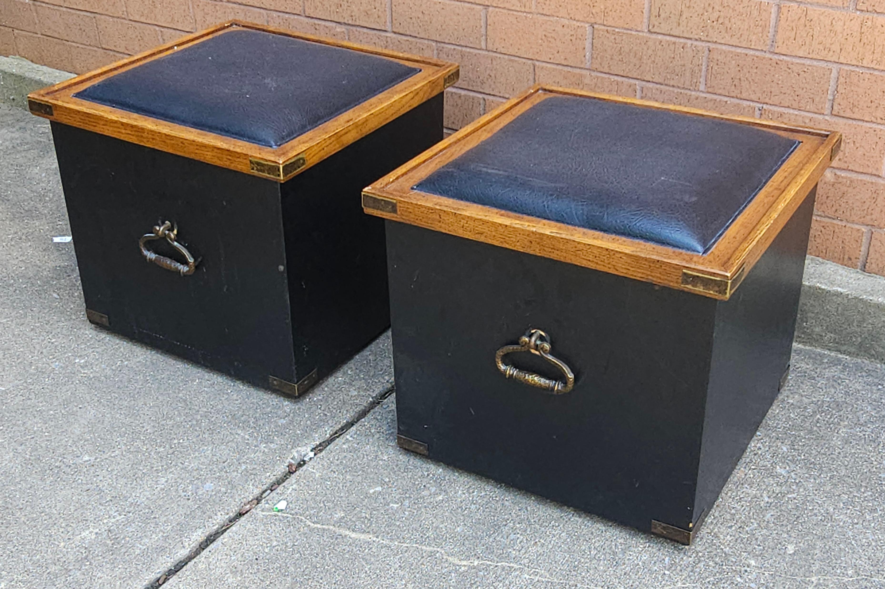 20th Century Pair of Partially Ebonized Storage Ottomans and Bookmatched Top Side Tables For Sale