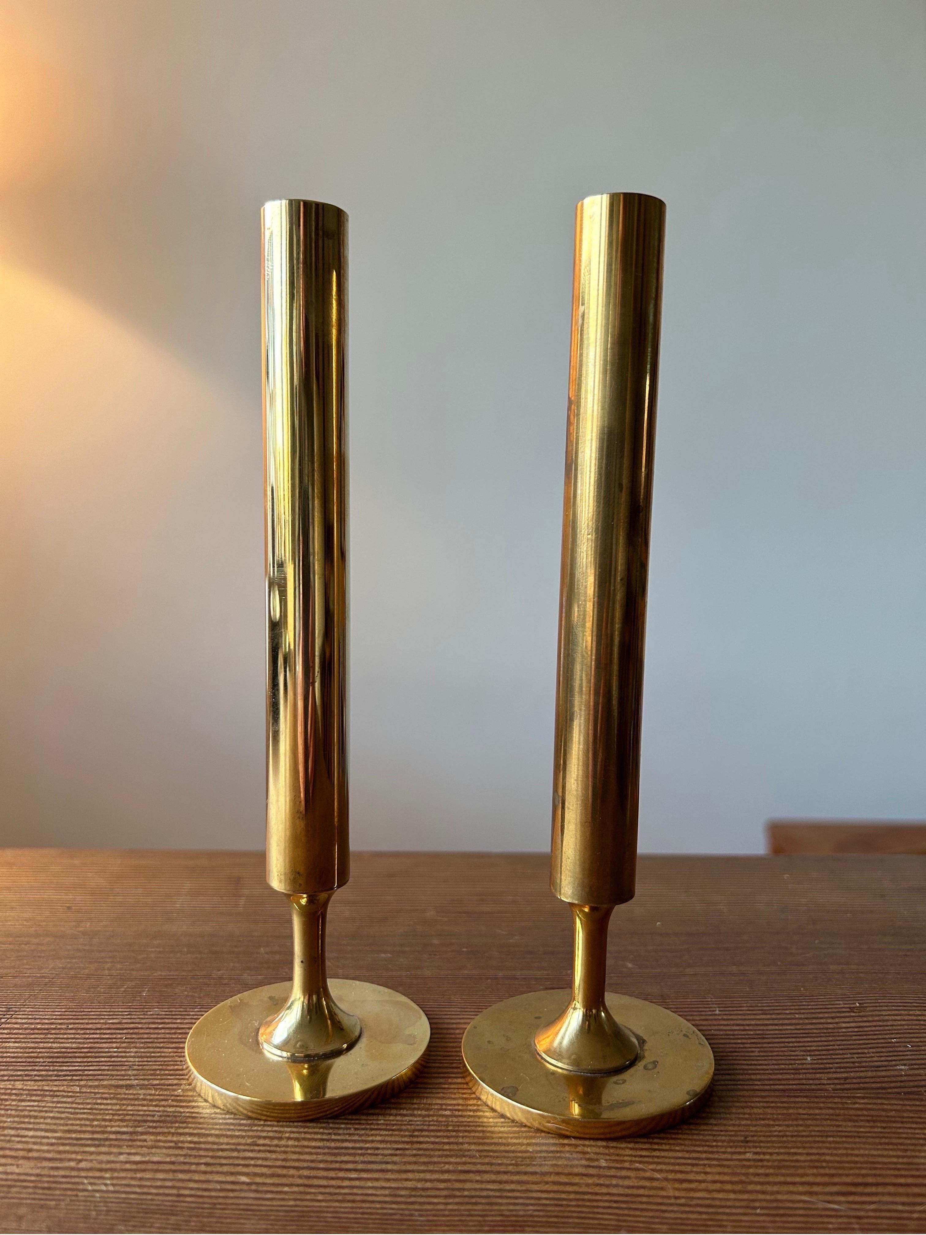 Scandinavian Modern Pair of Patinaed Brass Vases by Pierre Forssell for Skultuna For Sale