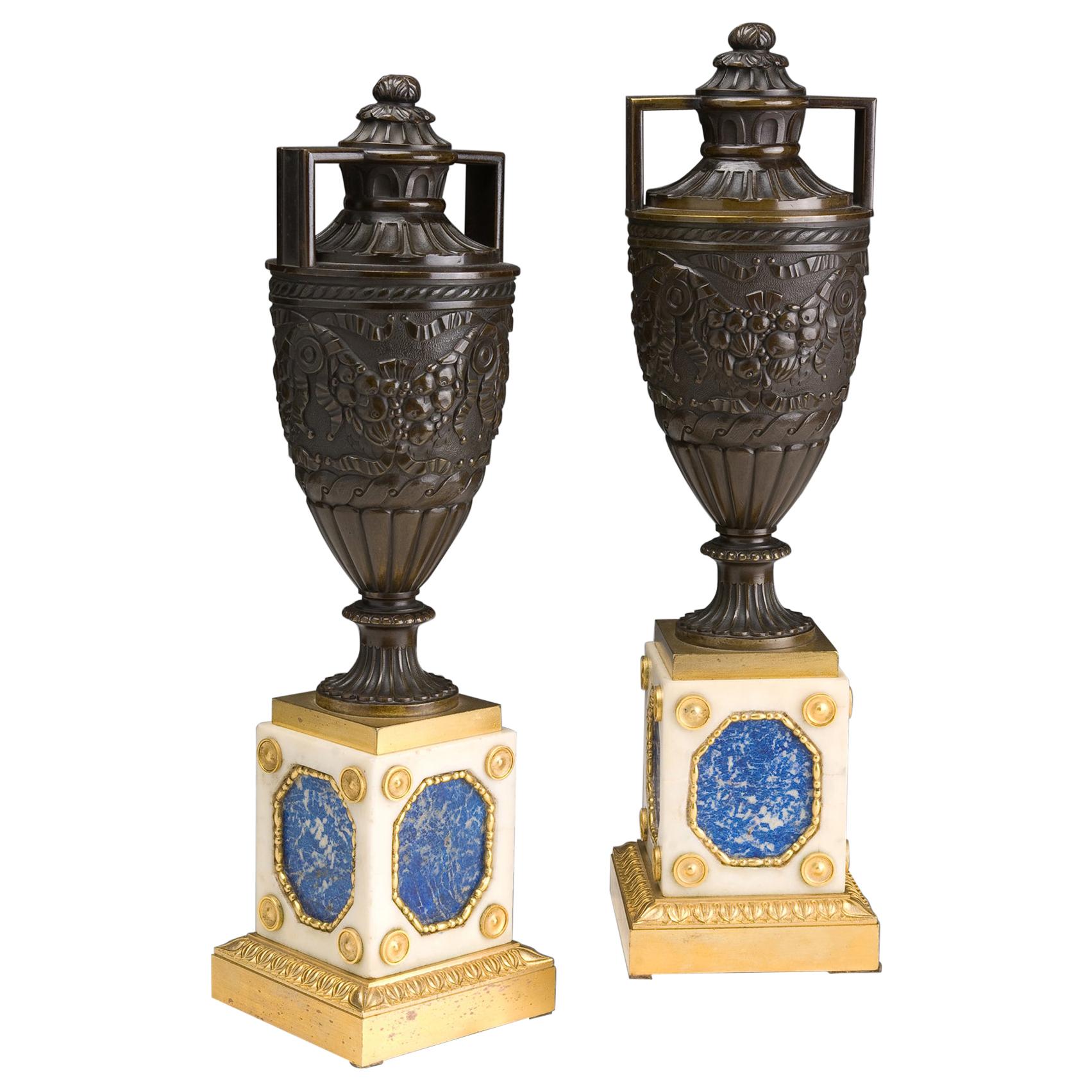 Pair of Patinated and Gilded Bronze Urns Baltics, Empire Period For Sale
