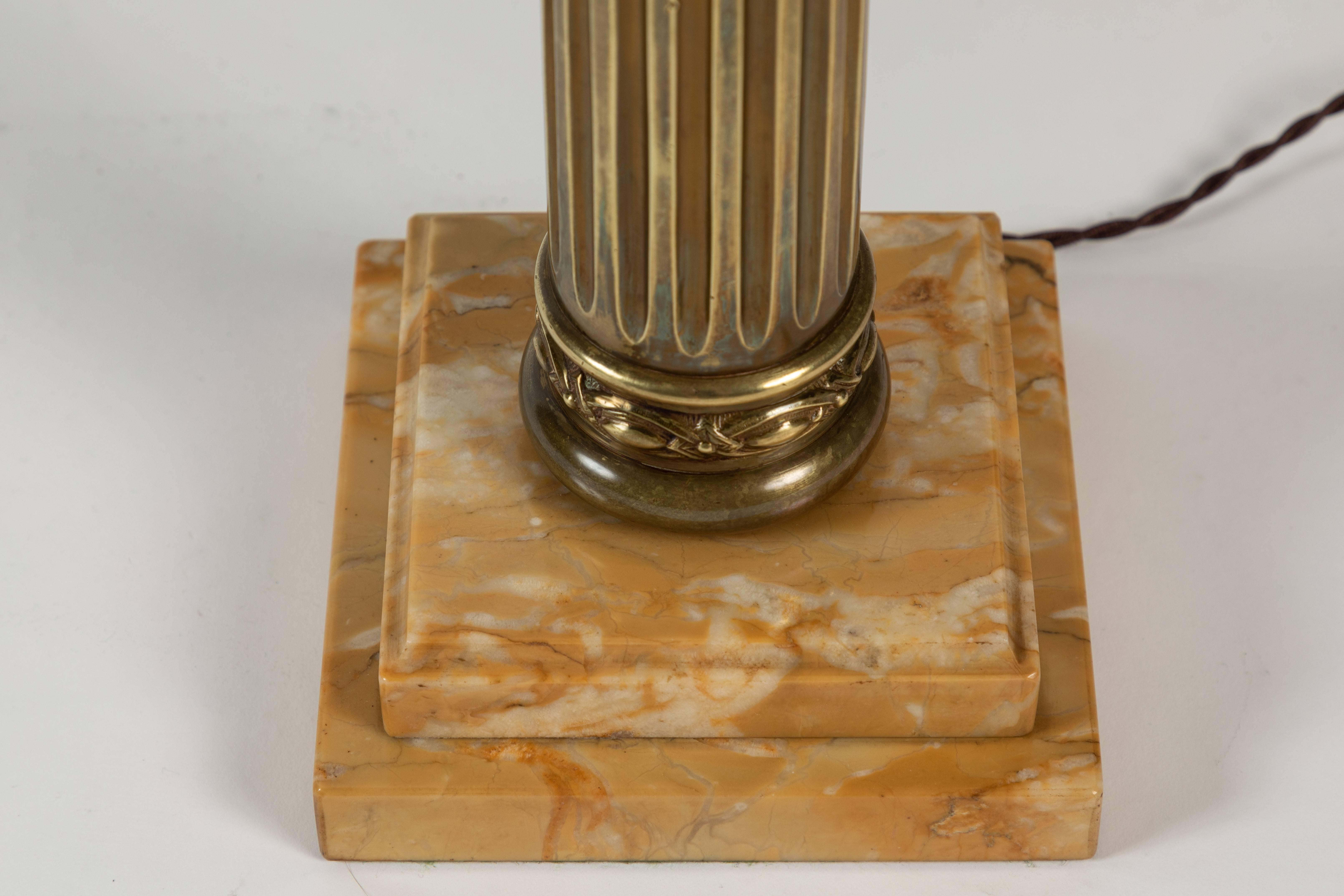 Early 20th Century Pair of Patinated Brass Roman Column Table Lamps on Marble Bases