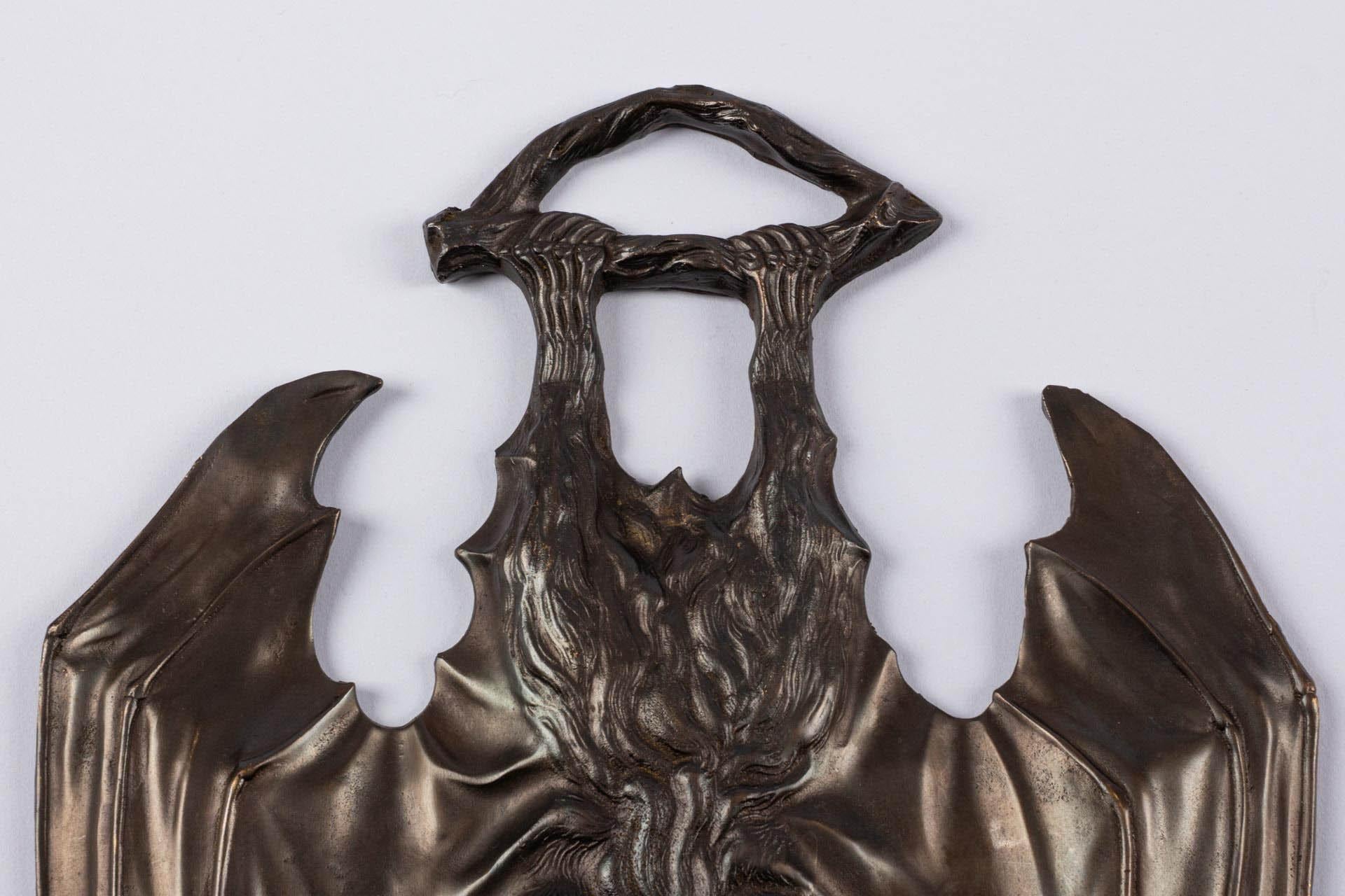 Paire d'appliques murales en forme de batte en bronze patiné d'après William Tonks & Sons en vente 3