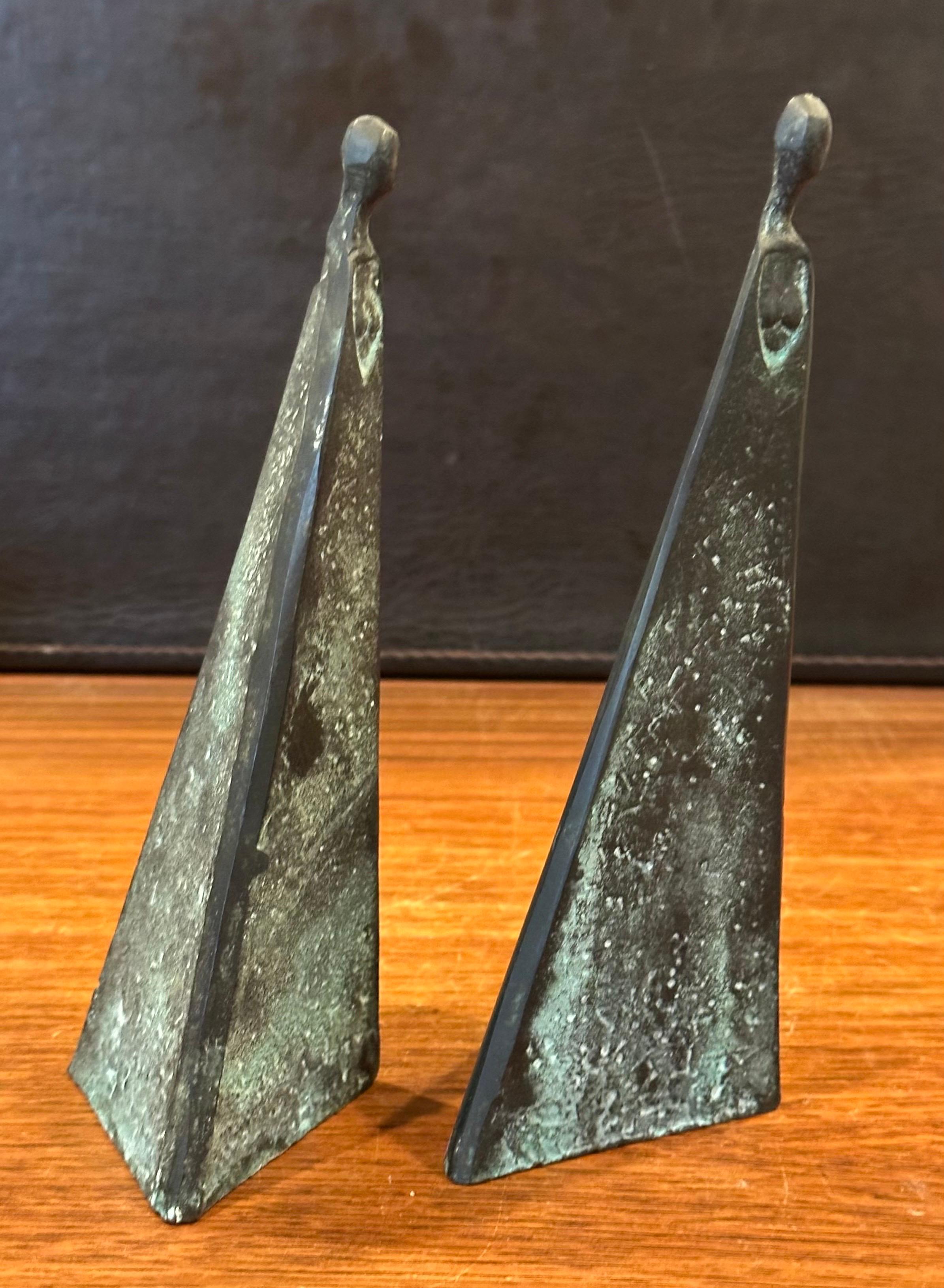 Pair of Patinated Bronze Figurative Sculptures in the Style of Sydney Kumalo For Sale 3