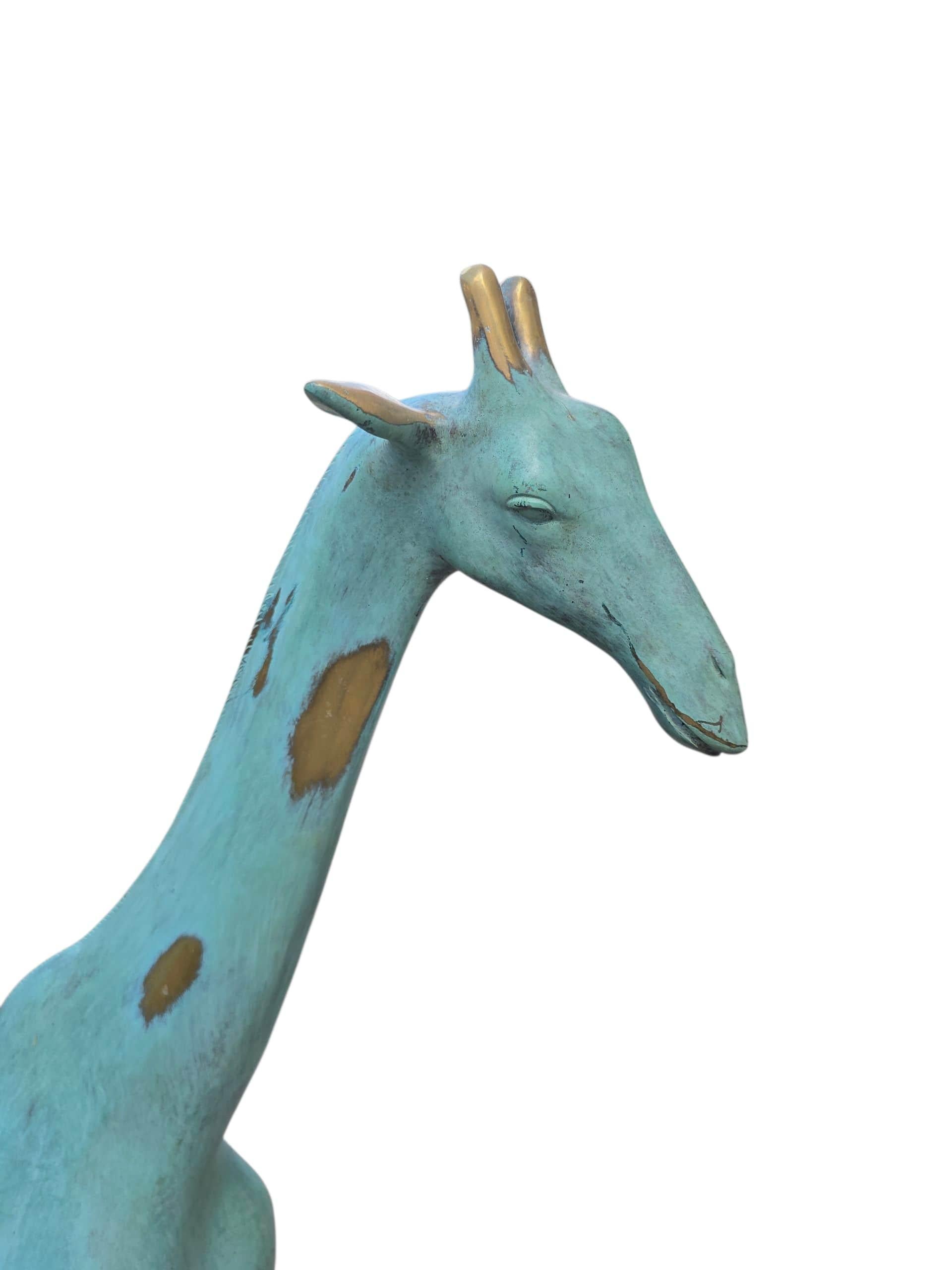 Fine XX secolo Coppia di sculture di giraffa in bronzo patinato, 20° secolo in vendita