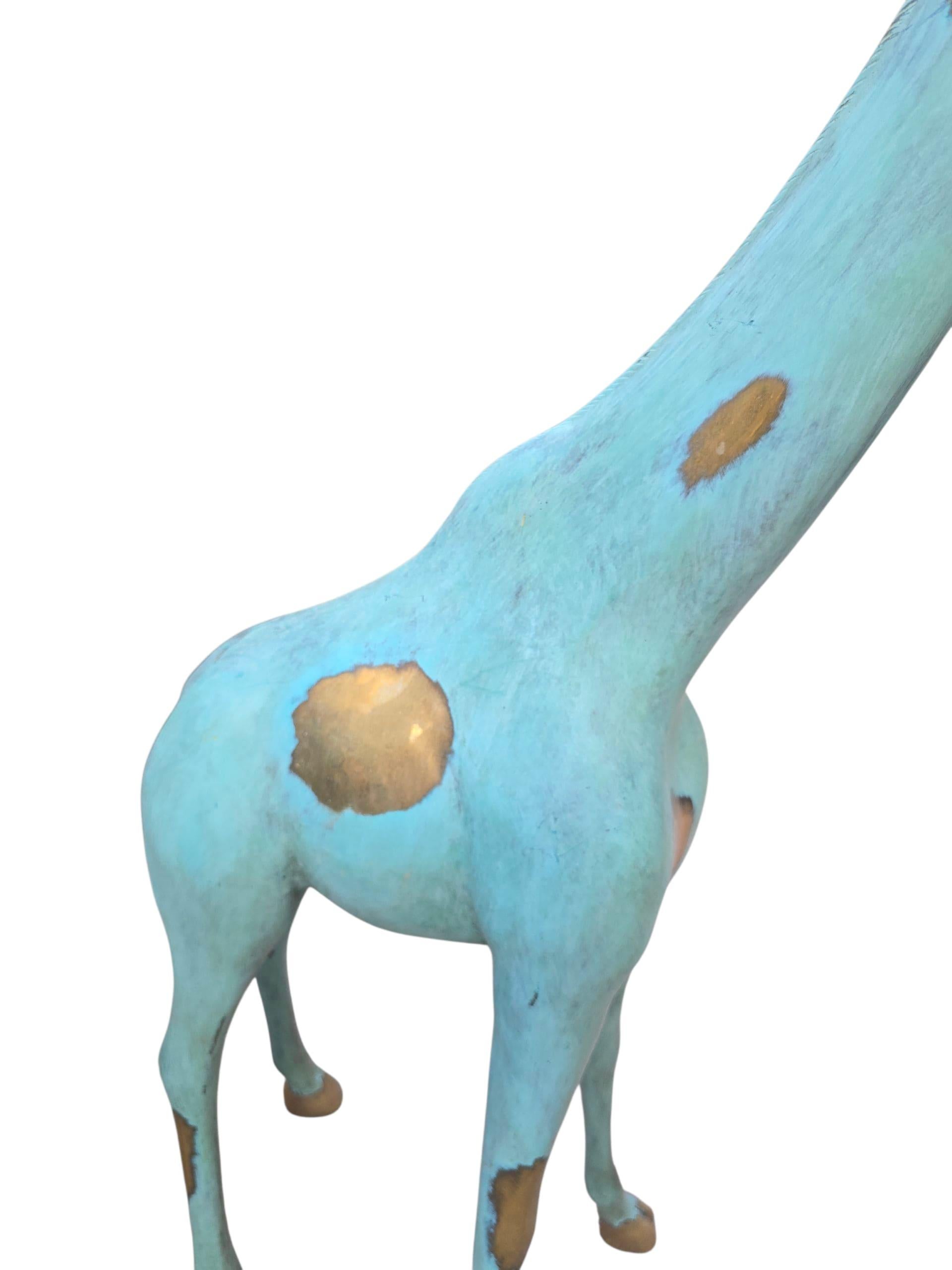 Bronzo Coppia di sculture di giraffa in bronzo patinato, 20° secolo in vendita