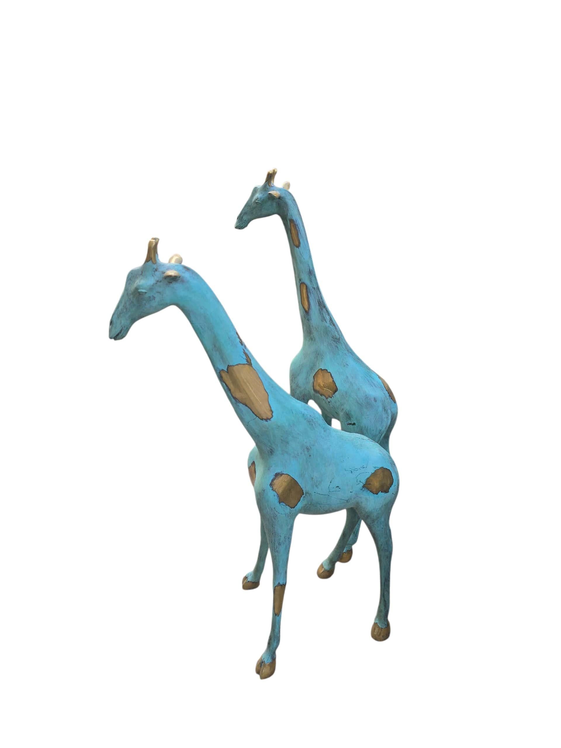 Coppia di sculture di giraffa in bronzo patinato, 20° secolo in vendita 4
