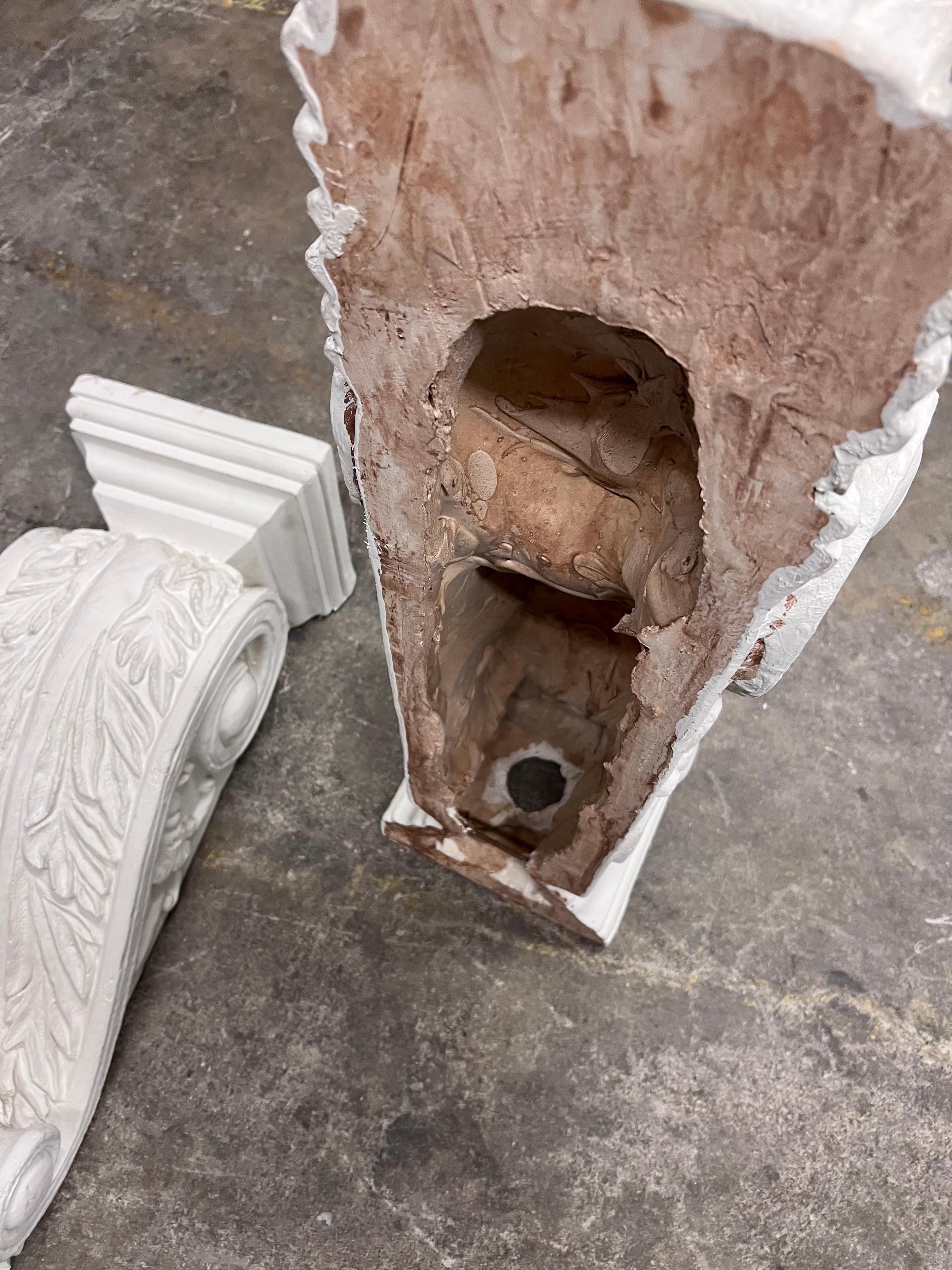 Pair of Patinated White Renaissance Revival Plaster Corbels For Sale 2
