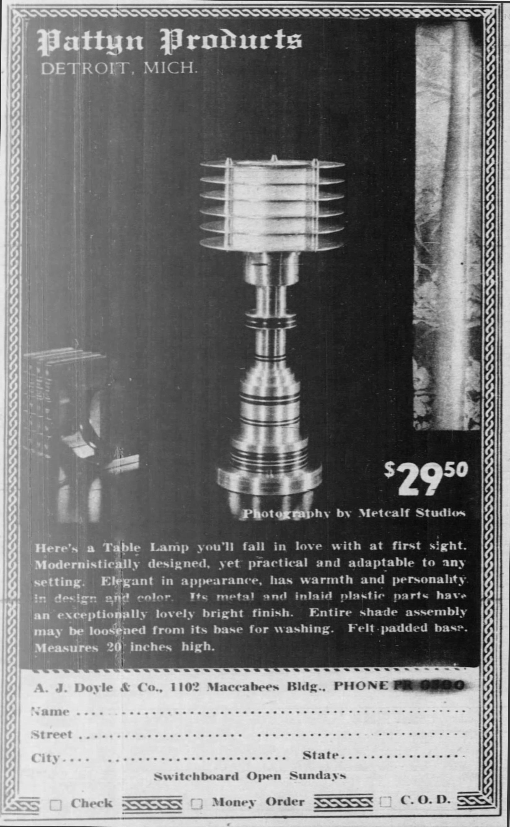 Pair of Pattyn Products Table Lamps en vente 1