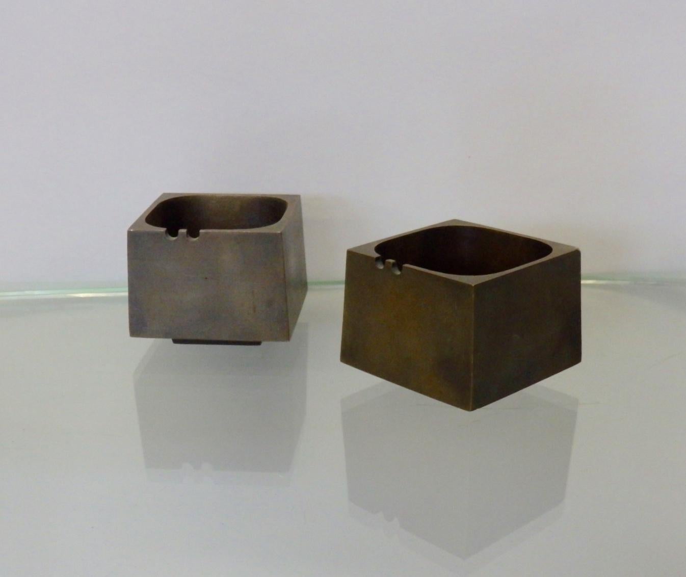 American Pair of Paul Evans Style Cast Bronze Brutalist Ash Trays