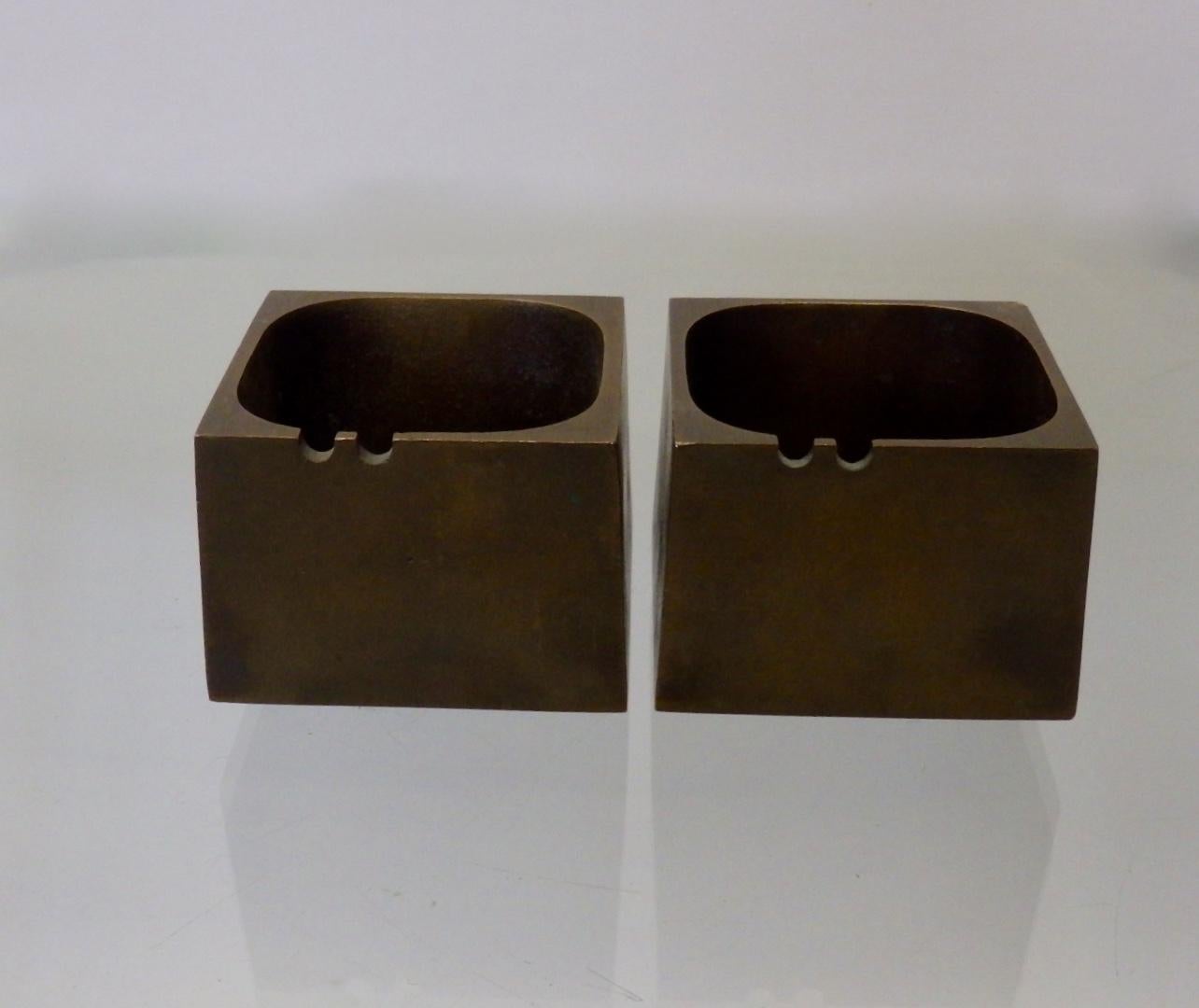 Pair of Paul Evans Style Cast Bronze Brutalist Ash Trays 1