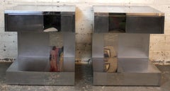 Paire de tables d'appoint postmodernes en métal de style Paul Evans