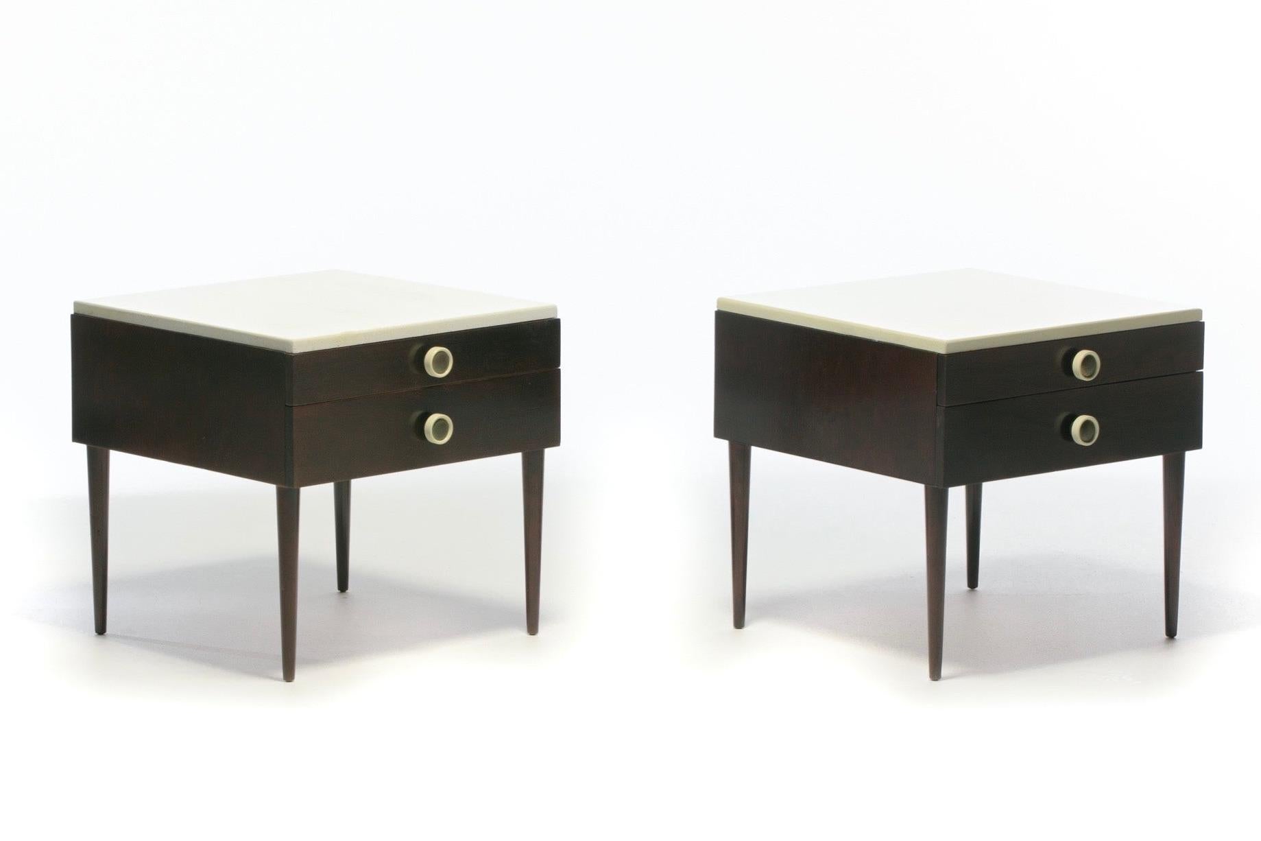 Mid-Century Modern Pair of Paul Frankl Cork Top Nightstands or End Tables in Dark Walnut and Ivory For Sale