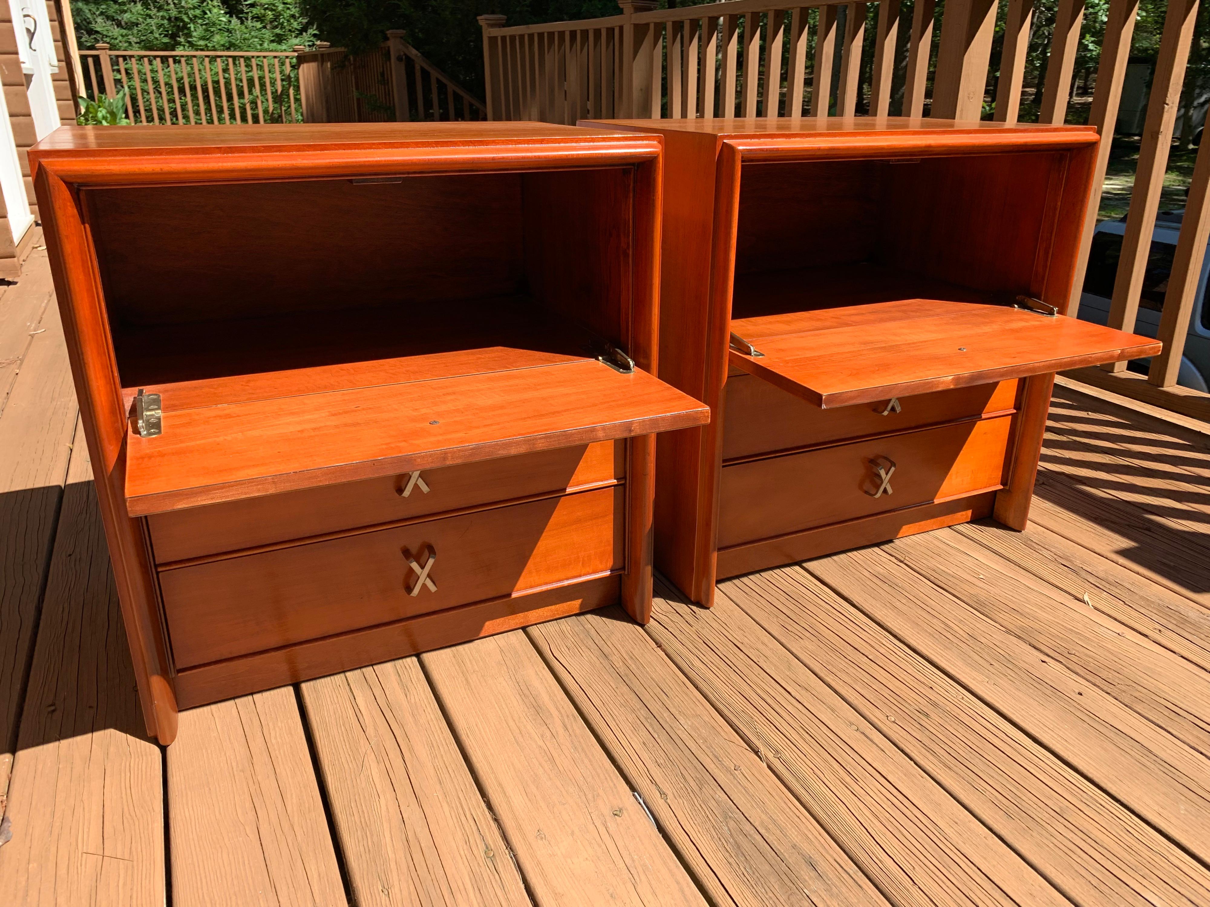 Pair of Paul Frankl for Johnson Furniture Cherry Nightstands with Nickel X-Pulls In Excellent Condition In Southampton, NJ