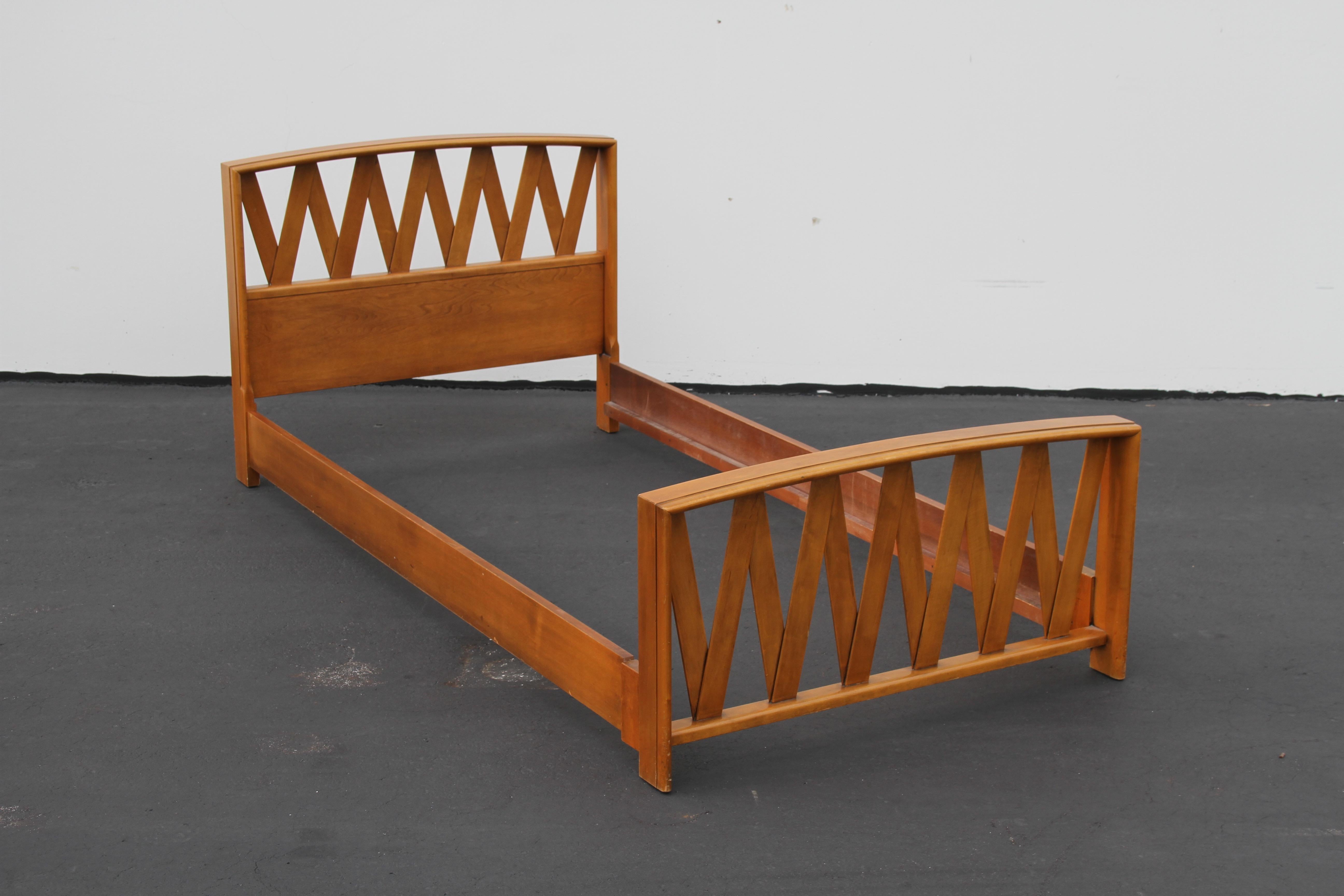 American Pair of Paul Frankl for Johnson Furniture Twin Beds