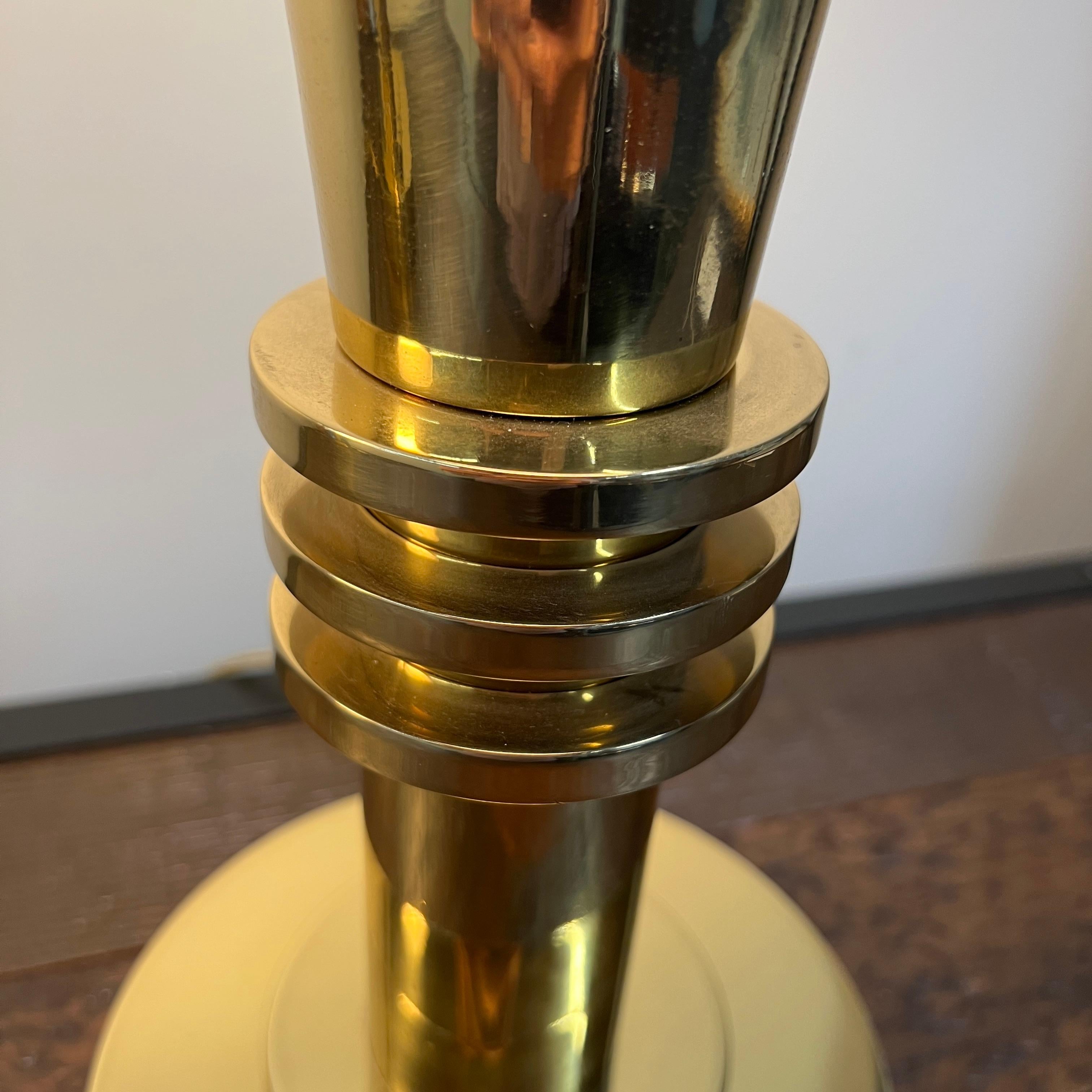 Paire de lampes de bureau torchères en laiton et verre de style Art déco Paul Hanson en vente 1