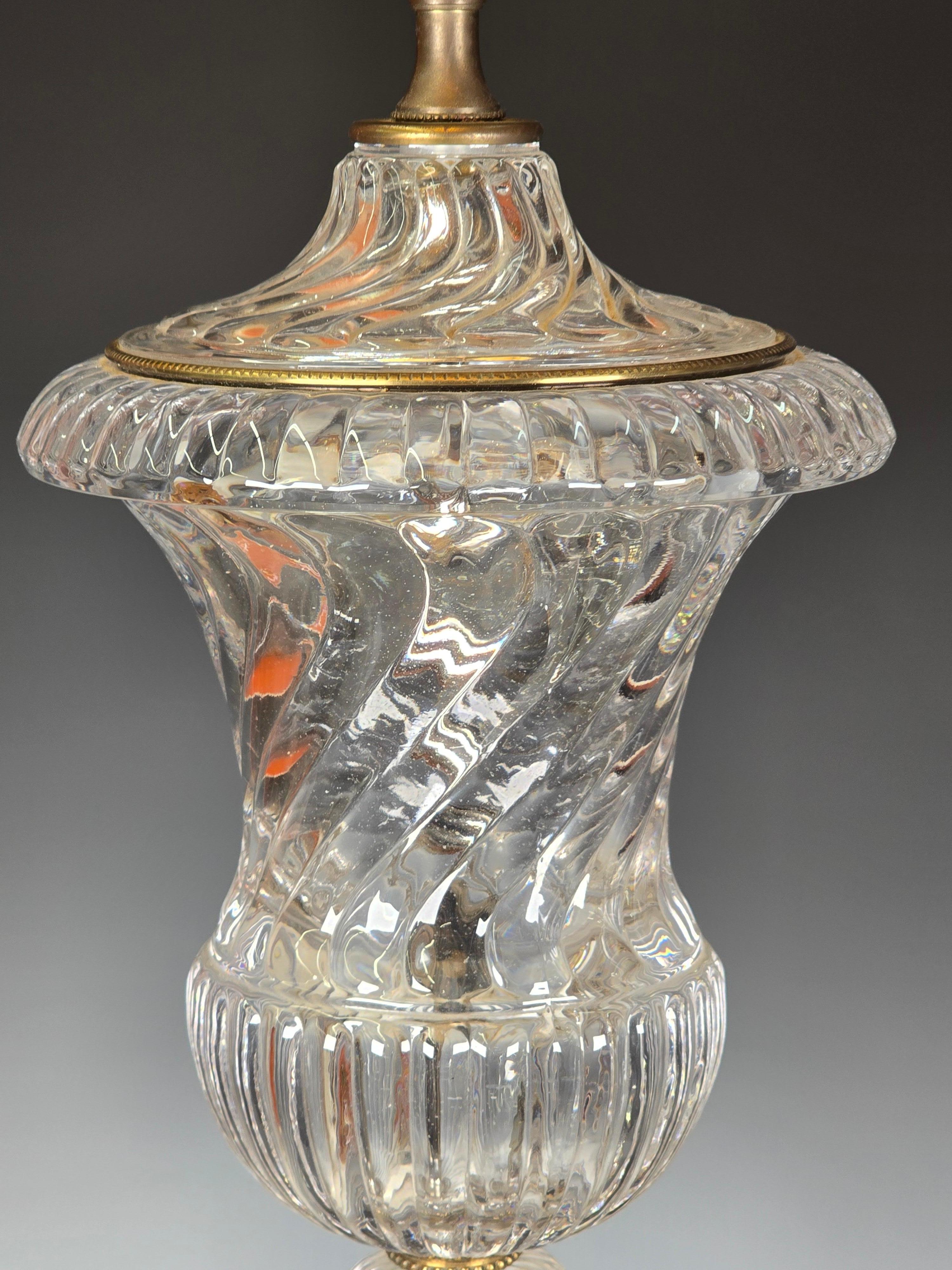 Pareja de lámparas estilo Baccarat Paul Hanson Renacimiento neoclásico en venta