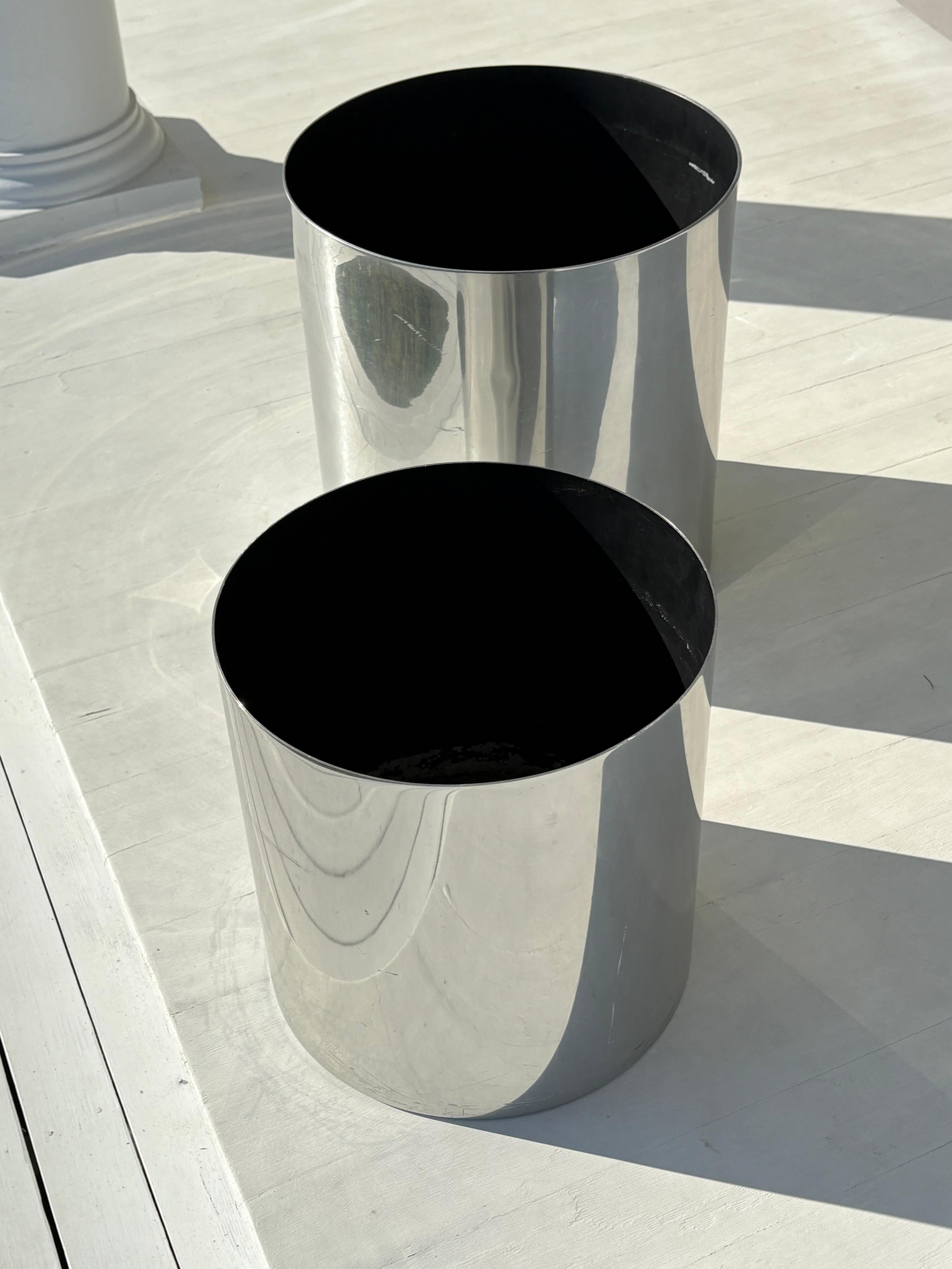 Paar Paul Mayen Aluminium 1970s Pflanzgefäße für Habitat im Angebot 3