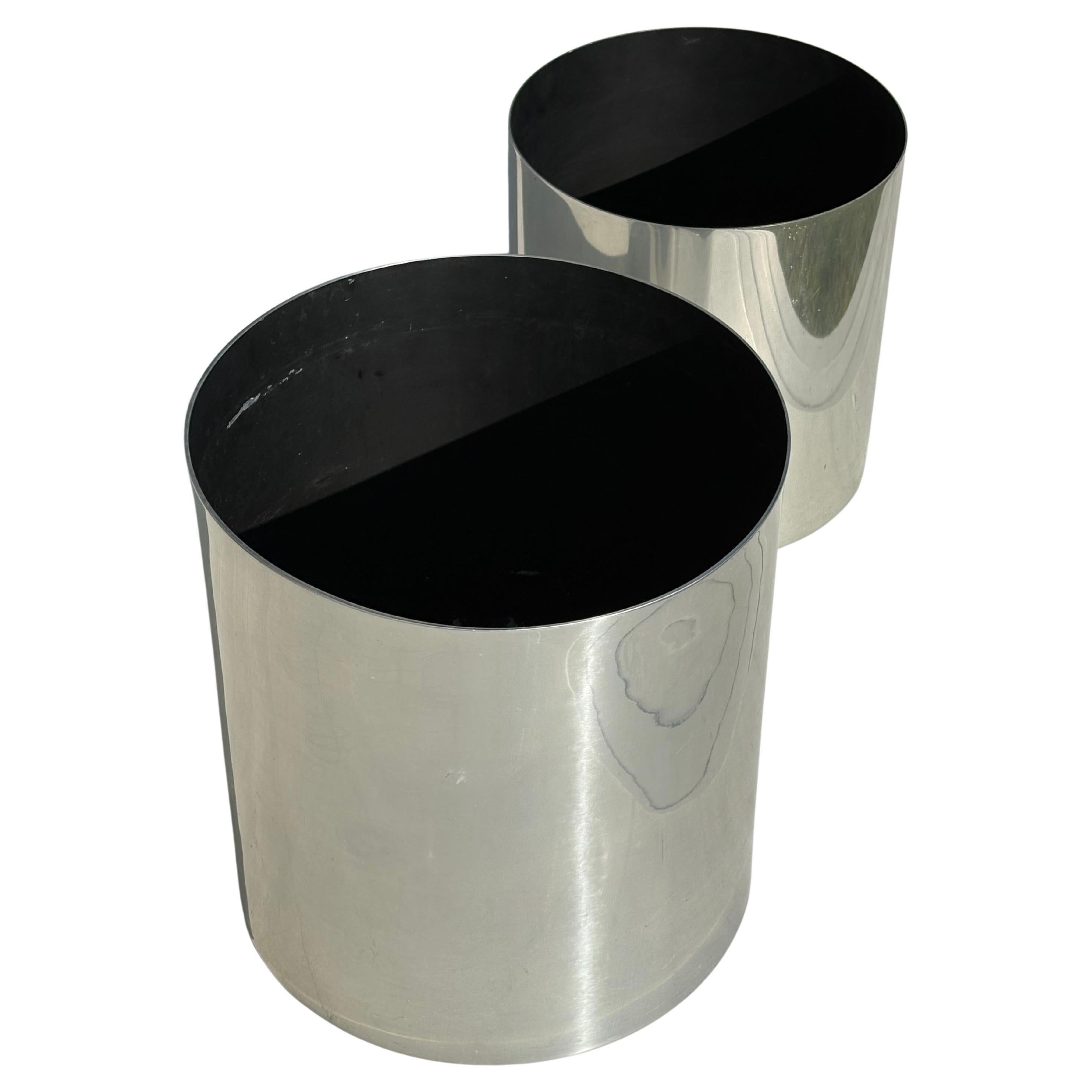 Paar Paul Mayen Aluminium 1970s Pflanzgefäße für Habitat im Angebot