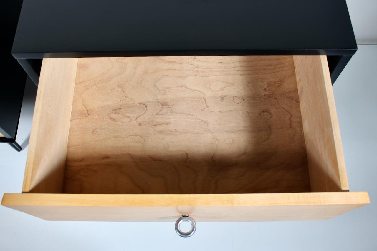 Mid-20th Century Pair of Paul McCobb 1503 Planner Group Maple & Black Two Drawer Nightstands