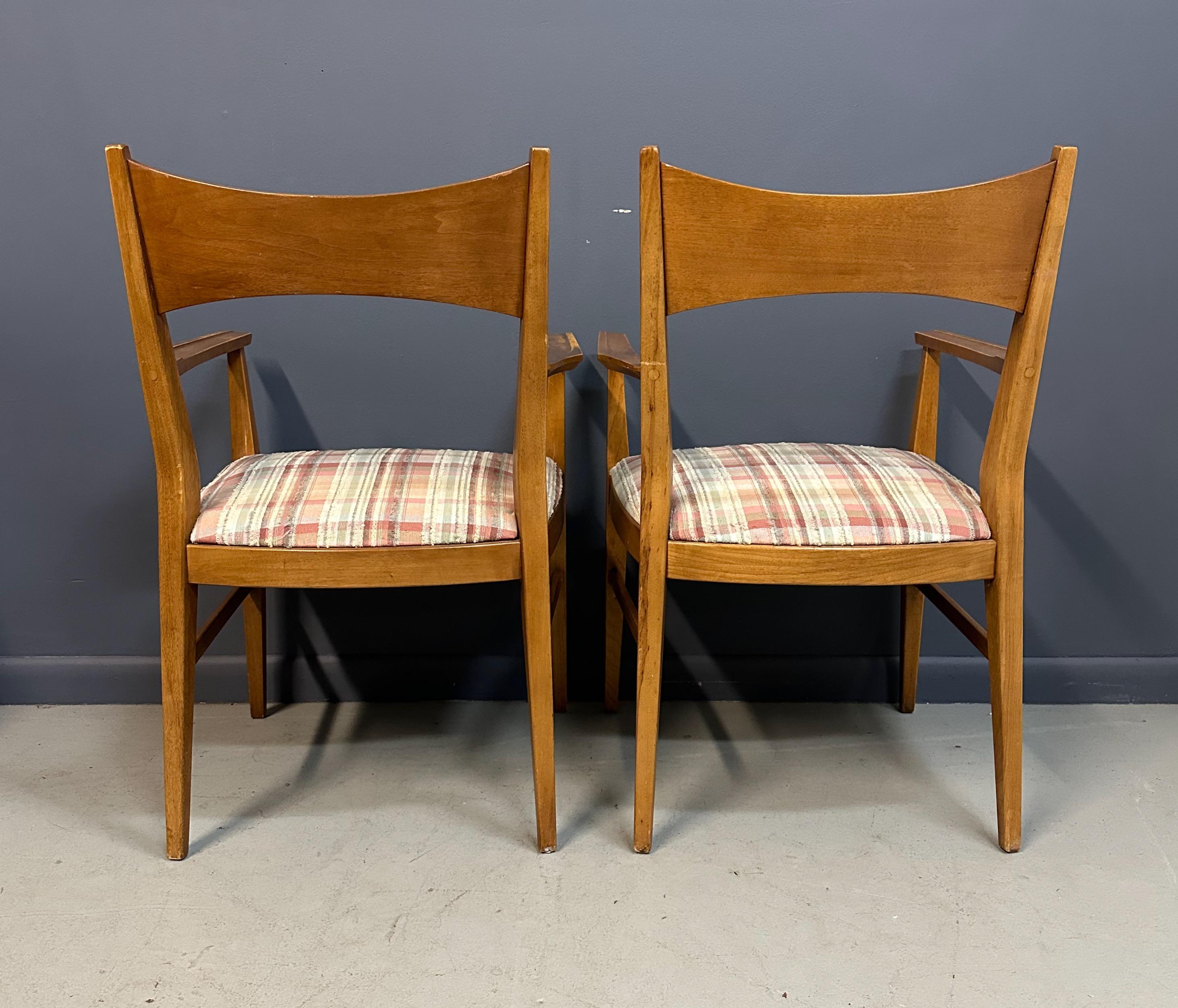Pair of Paul Mccobb Dining Room Armchairs for Calvin Mid Century For Sale 1