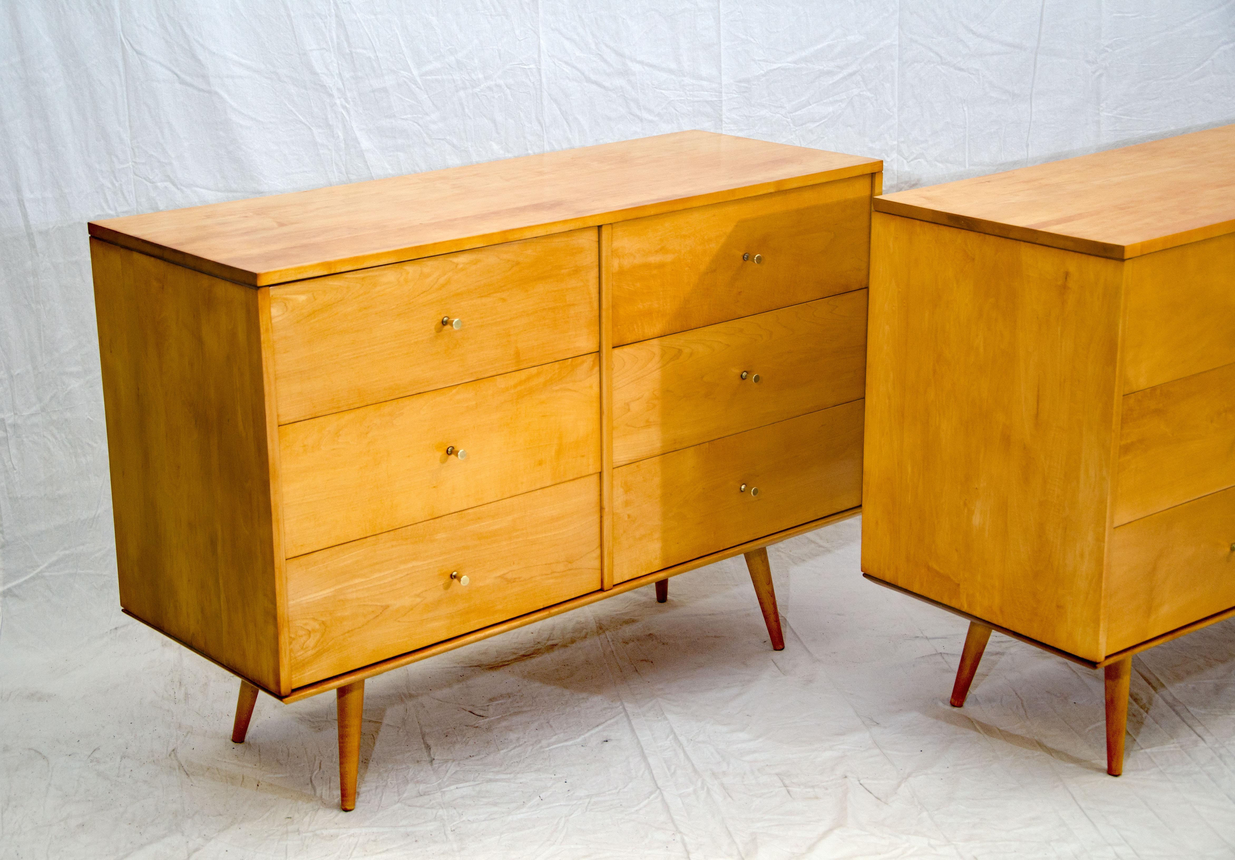 Very nice pair of Paul McCobb Planner Group chests or dressers on platform bases. The platforms are 10