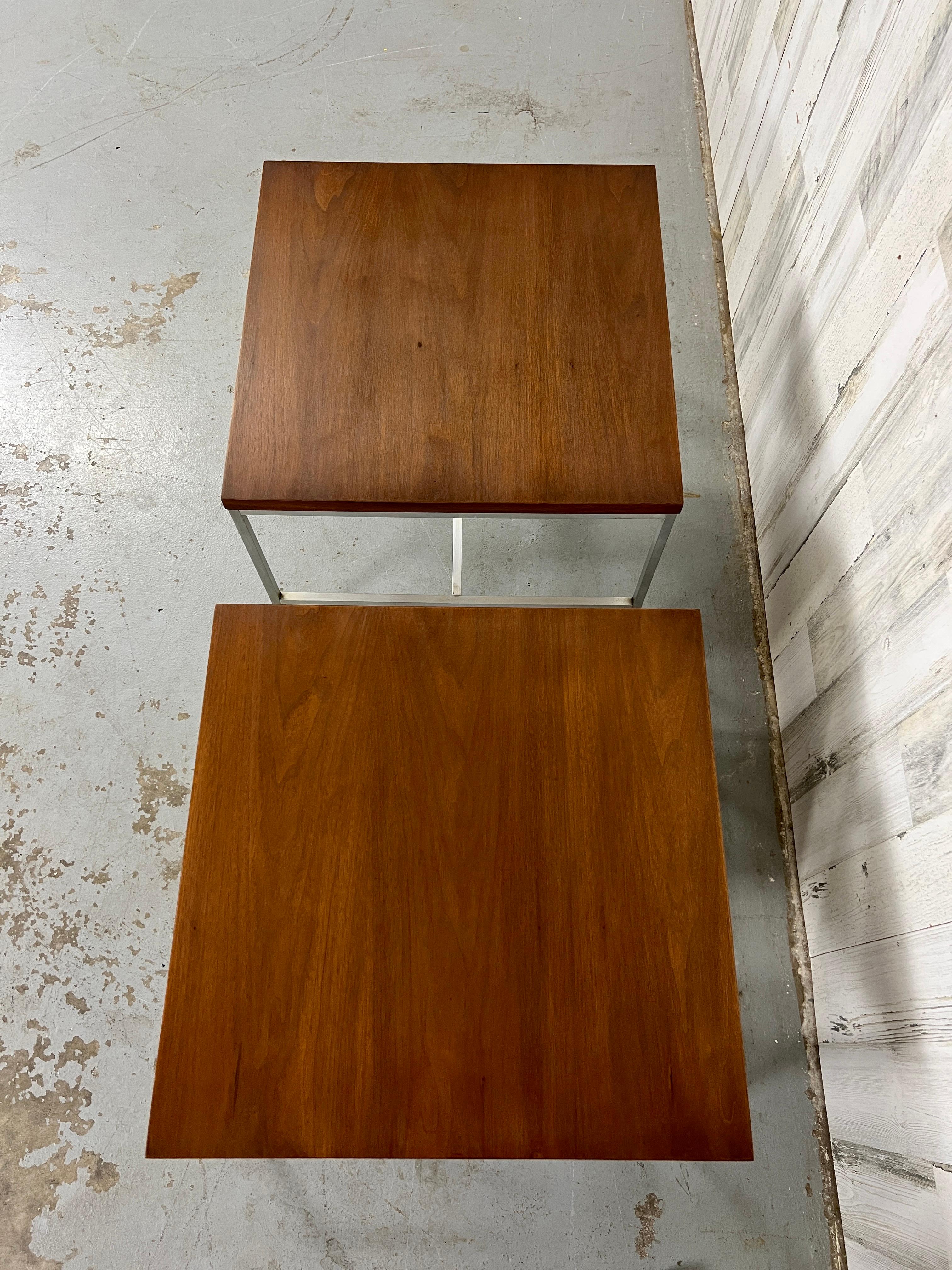Pair of Paul McCobb End Tables For Sale 5