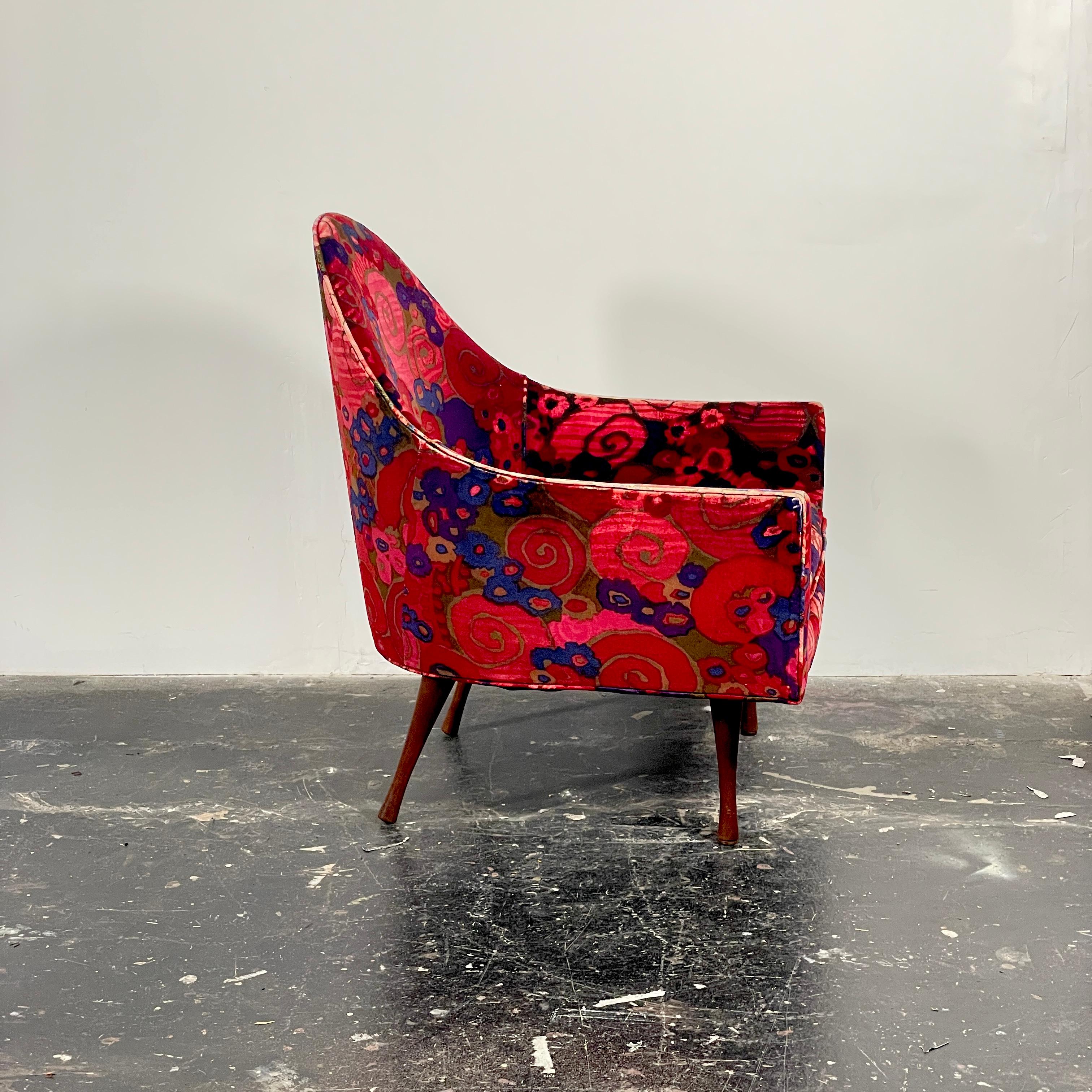 Mid-20th Century Pair of Paul McCobb Lounge Chairs for Directional in Jack Lenore fabric For Sale