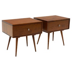 Pair of Paul McCobb Night stands. Planner Group for Winchendon. 1950's. Signed.