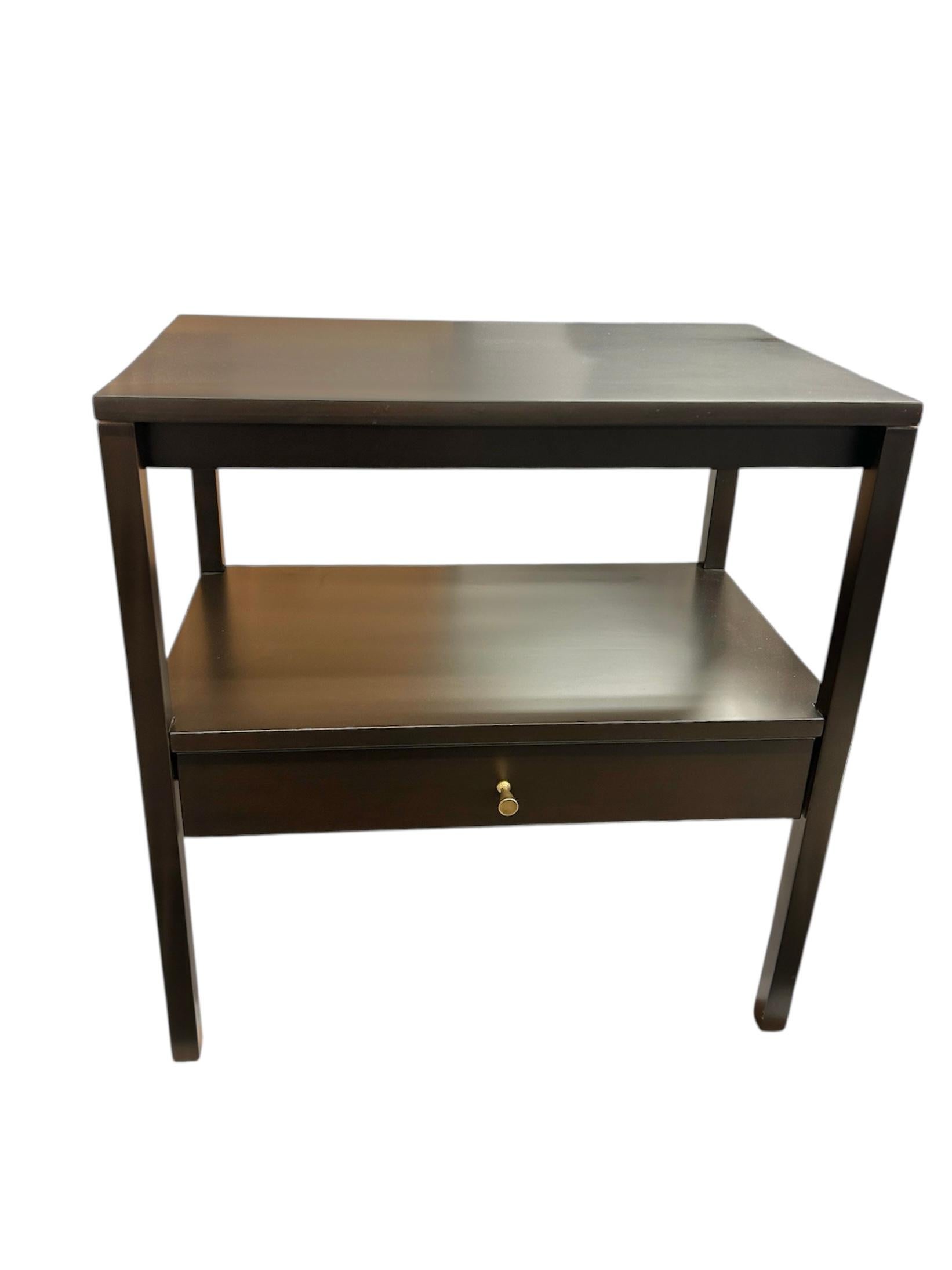 Mid-Century Modern Pair of Paul McCobb Perimeter Group End Tables by Winchendon For Sale