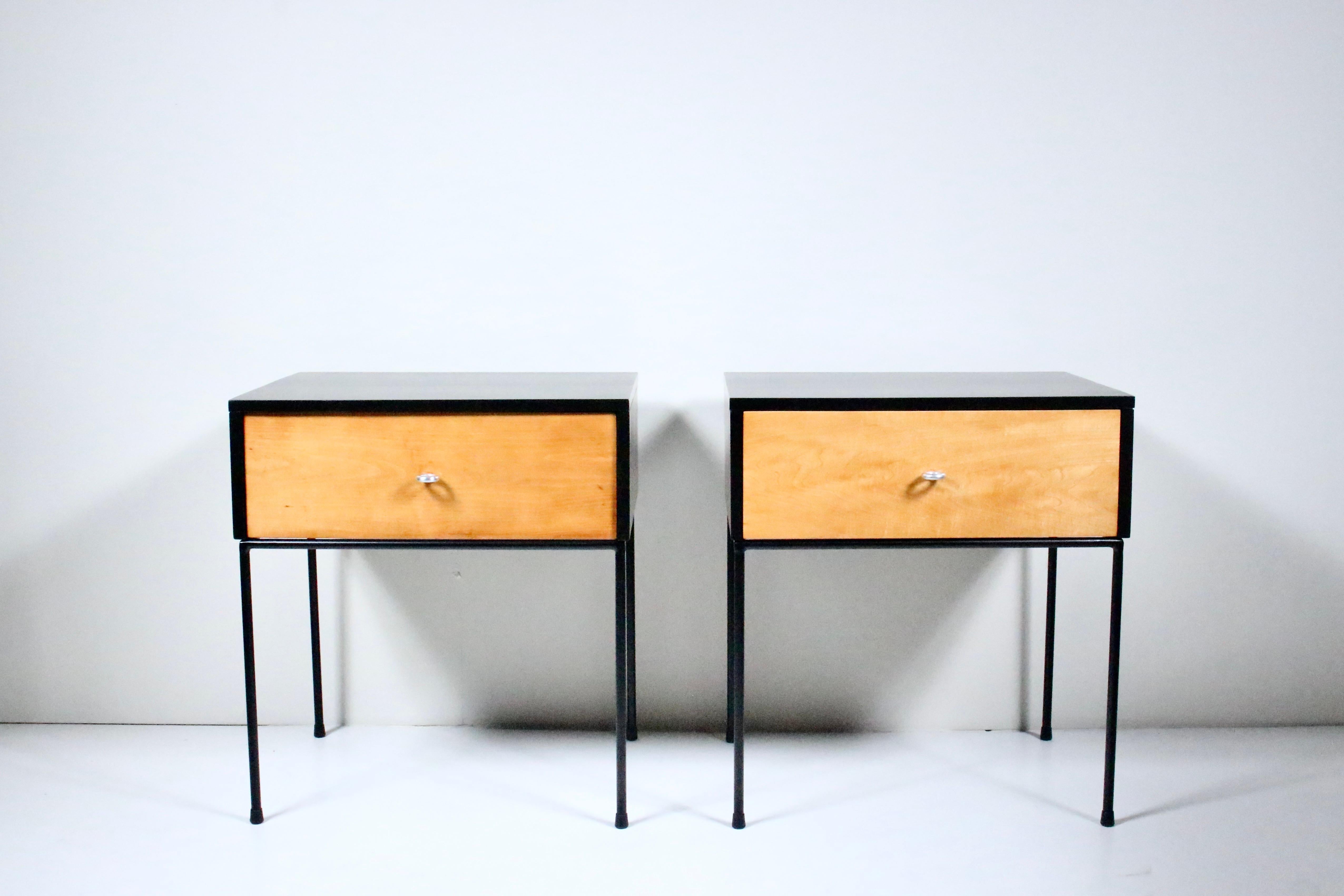 Pair of Paul McCobb Planner Group Maple & Black Iron Nightstands, 1950's In Good Condition In Bainbridge, NY