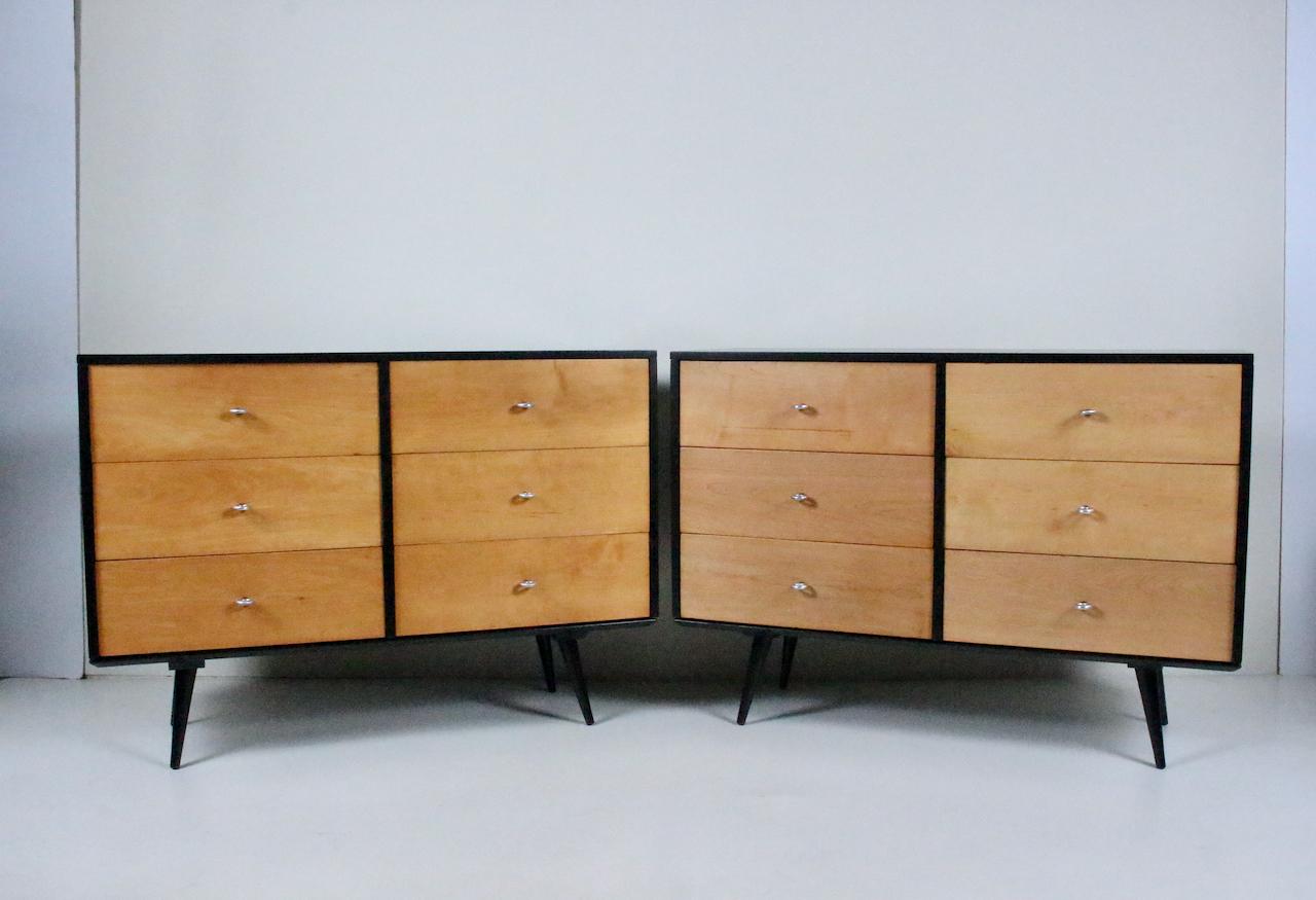 Mid-Century Modern Pair of Paul McCobb Planner Group Maple Six Drawer Double Dressers For Sale