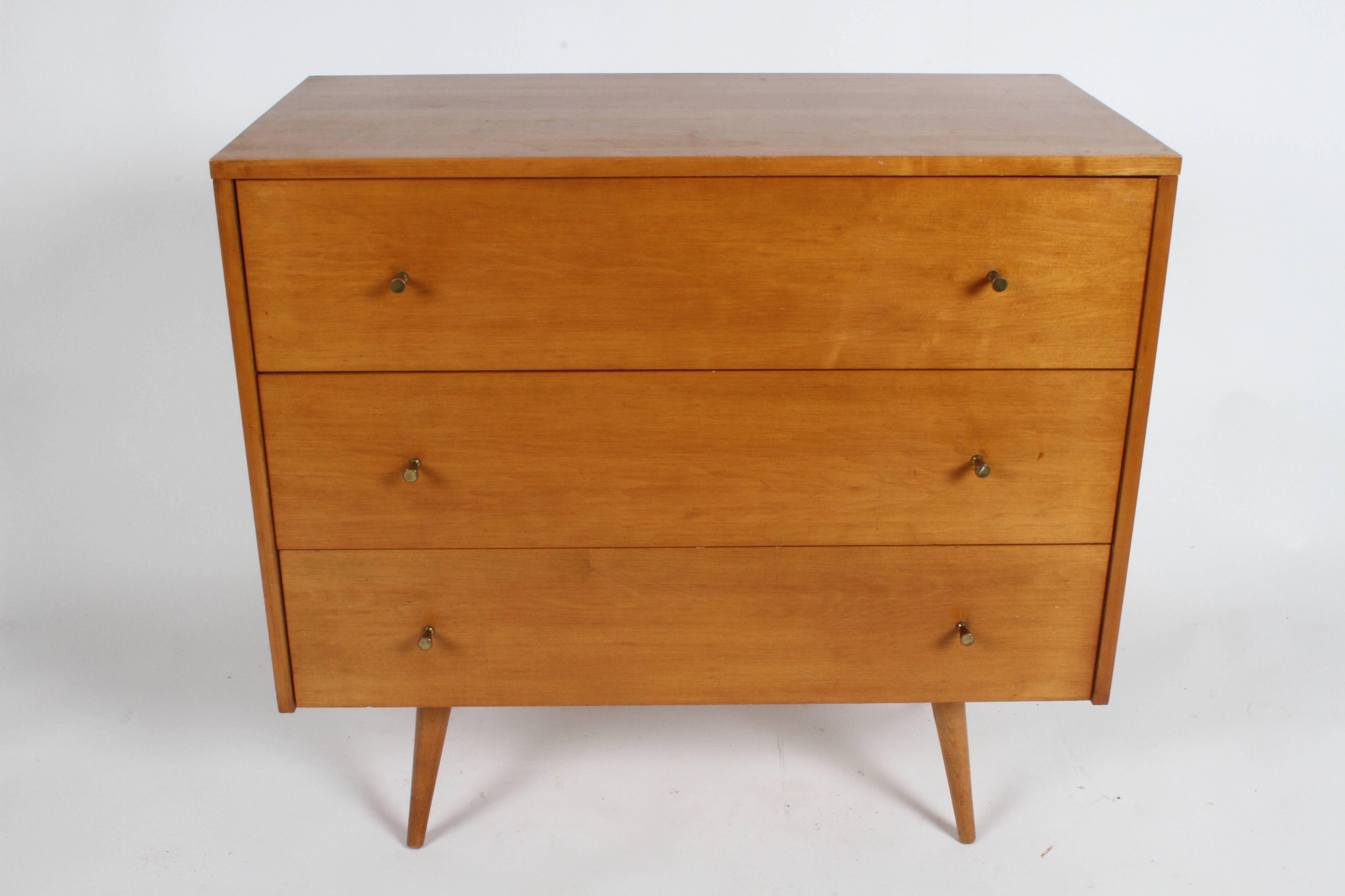 Mid-Century Modern Pair of MCM Paul McCobb for Planner Group Blond Maple Three-Drawer Chests  For Sale