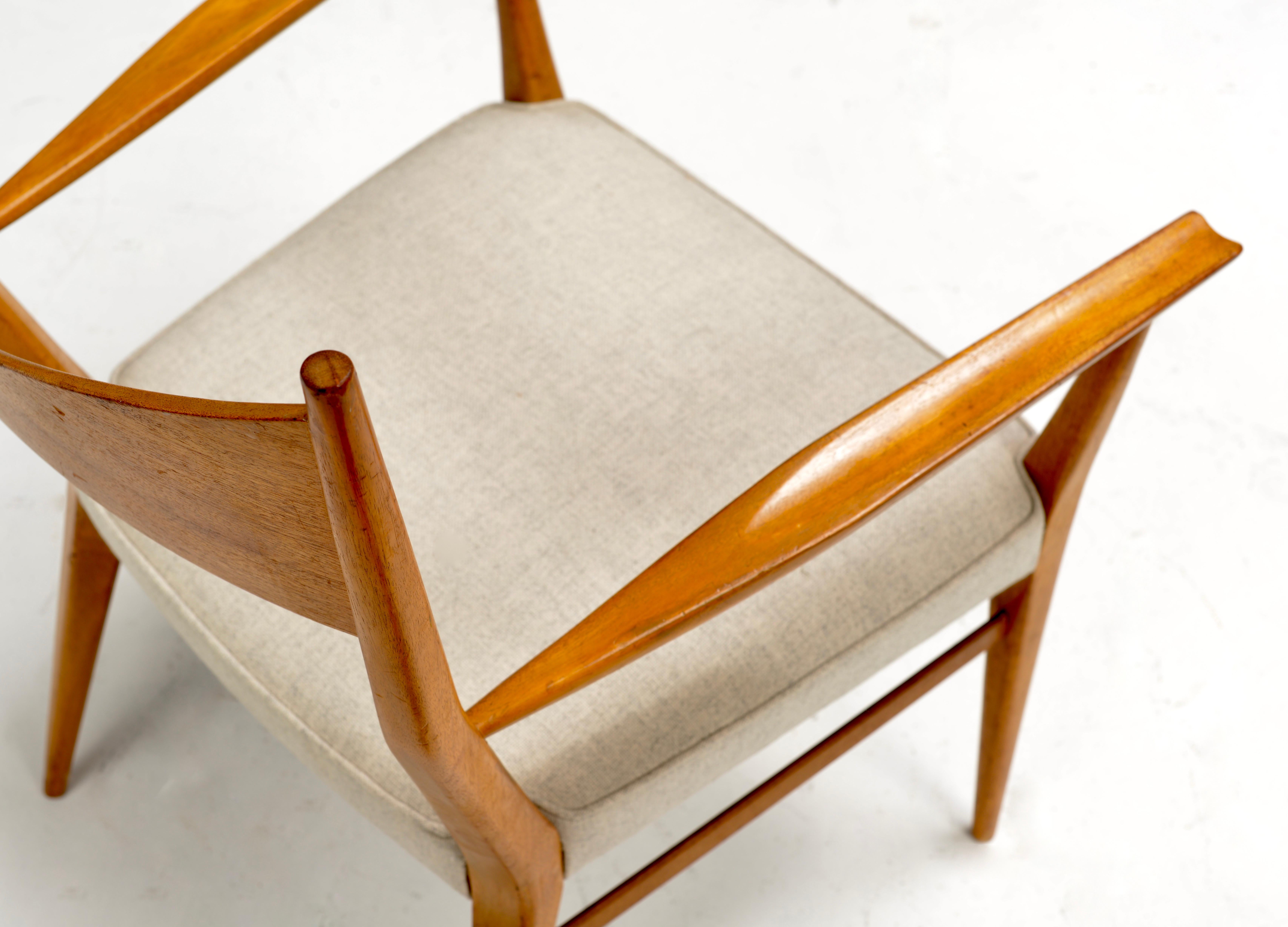 Mid-20th Century Pair of Paul McCobb Sculpted Mahogany Bow-tie Dining Chairs For Sale