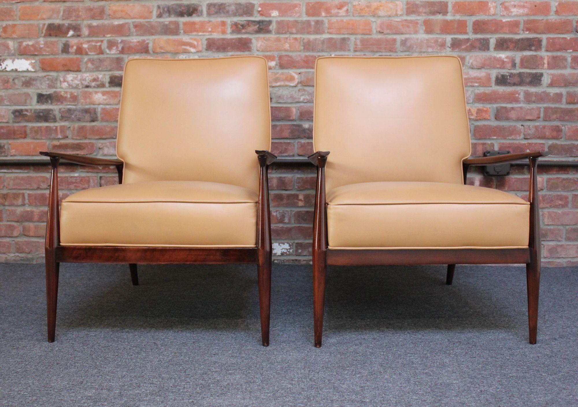 Mid-Century Modern Pair of Paul Mccobb Stained Maple Lounge Chairs For Sale