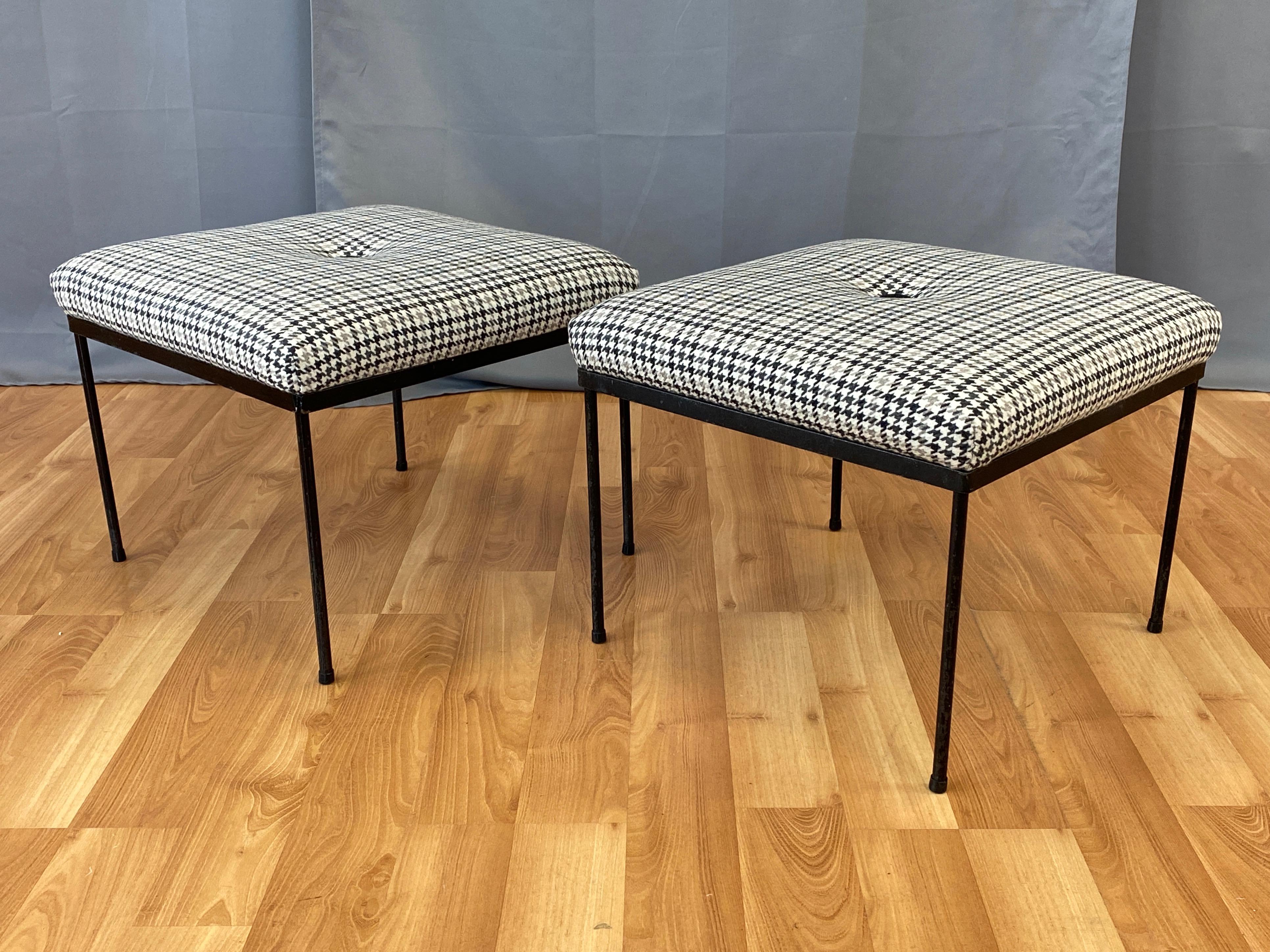 Pair of Paul McCobb-Style Houndstooth Upholstered Ottomans by Mallin, 1950s In Good Condition In San Francisco, CA