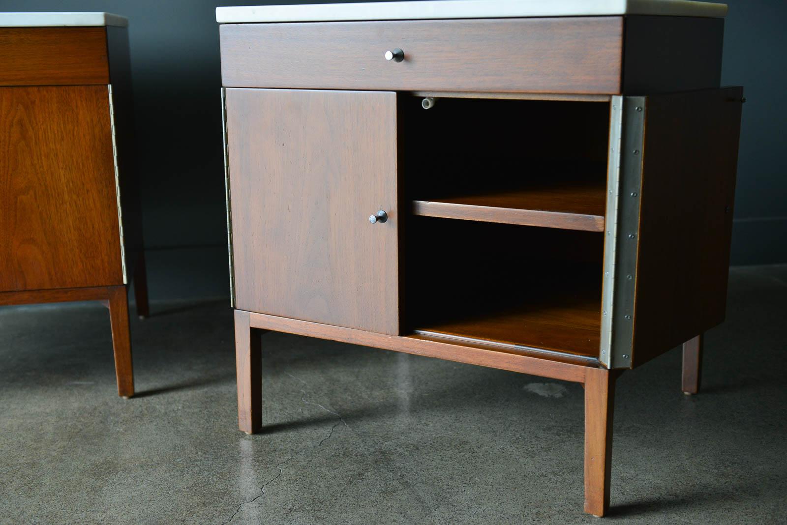 Mid-20th Century Pair of Paul McCobb Walnut and Marble Nightstands or End Tables, circa 1960