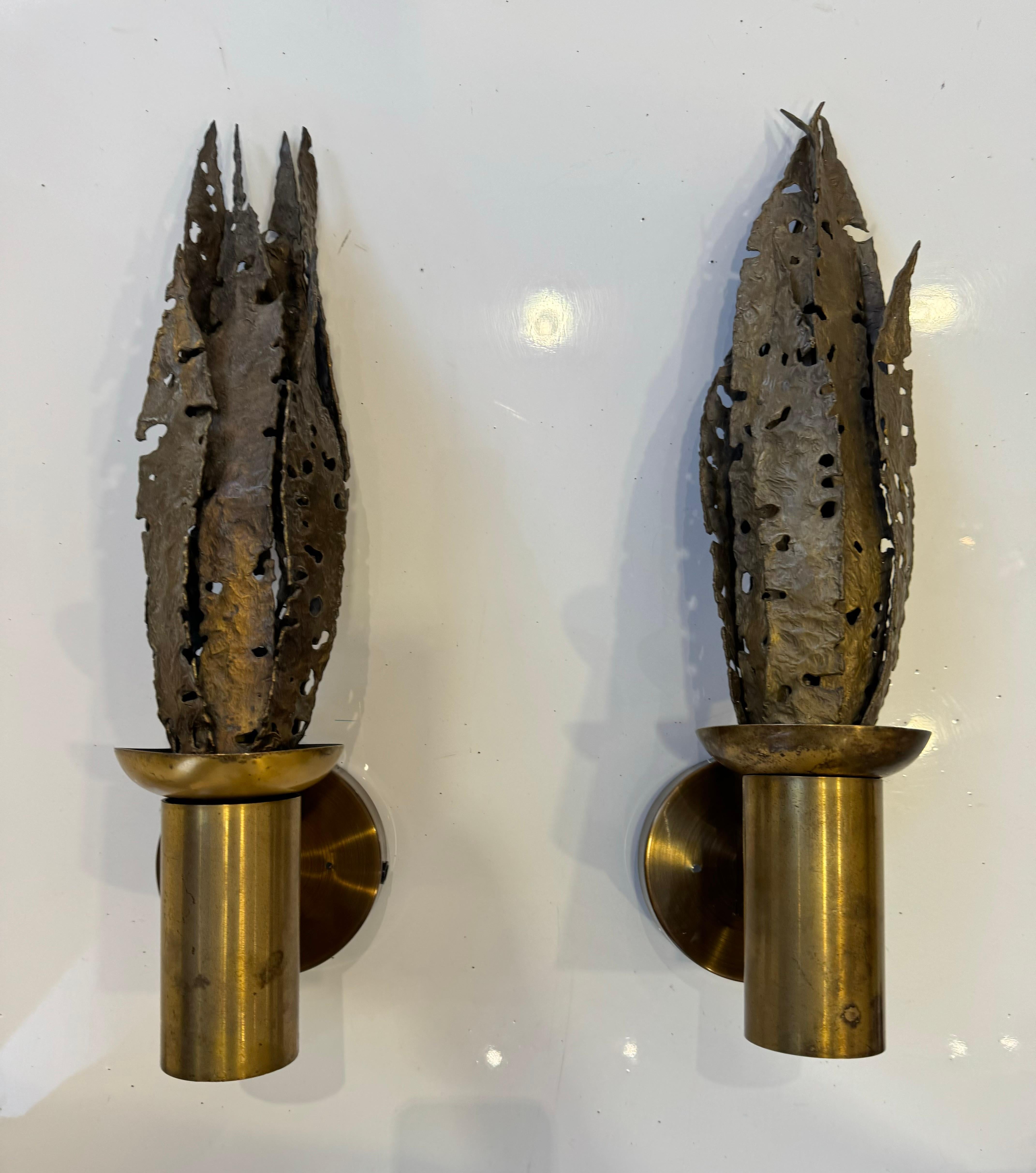 Paar Paul Moerenhout Belgische Brutal Bronze 1970er Wandlampen im Angebot 2