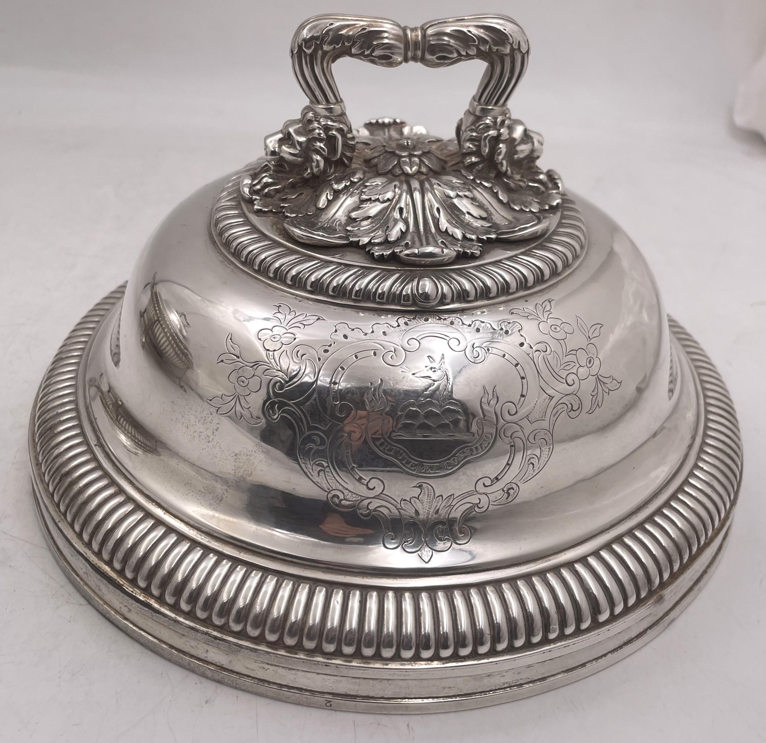 Pareja de Soperas Georgianas de Plata de Ley de Paul Storr de 1809 / Verduras cubiertas principios del siglo XIX en venta