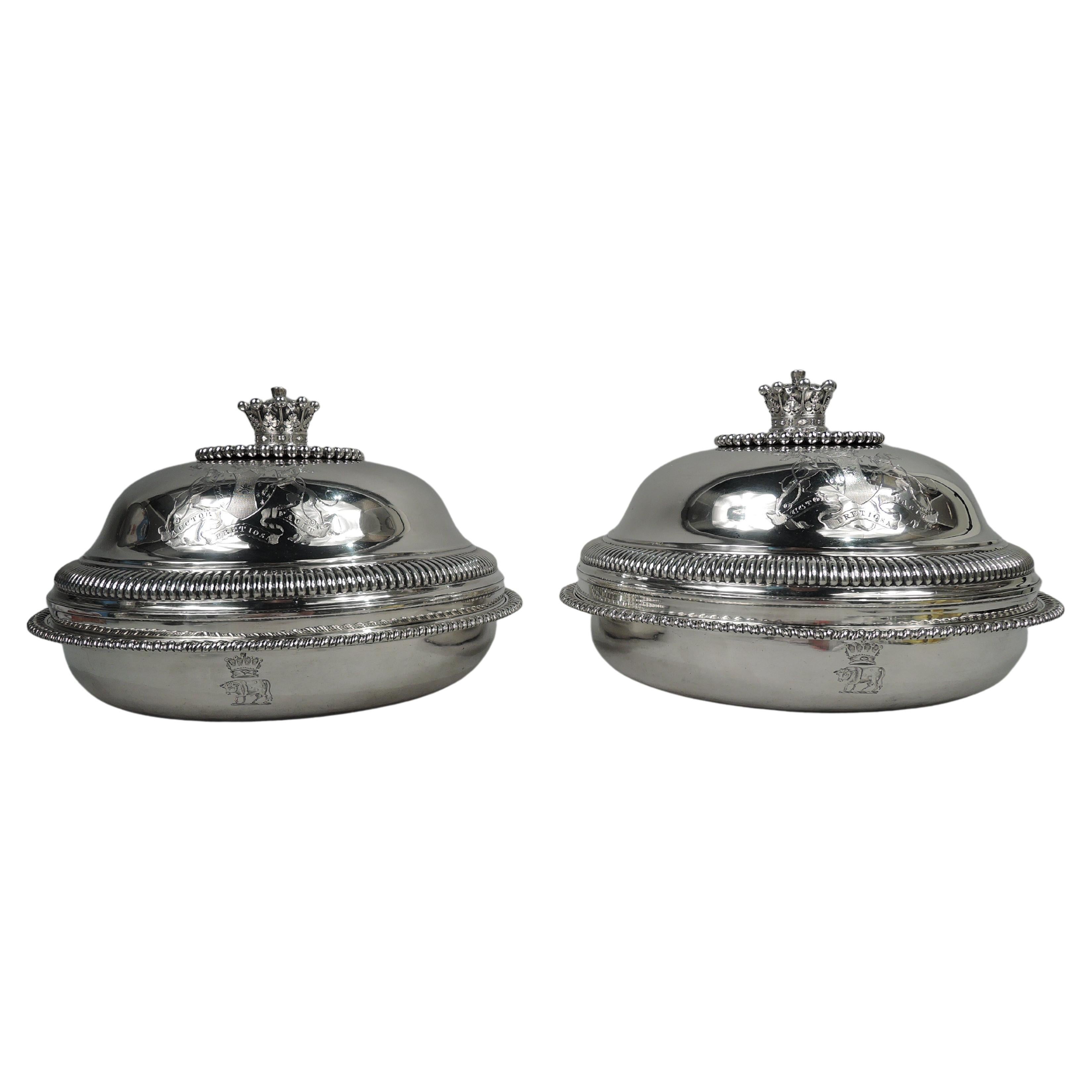 Pair of Paul Storr English Georgian Neoclassical Vegetable Dishes, 1805 For Sale