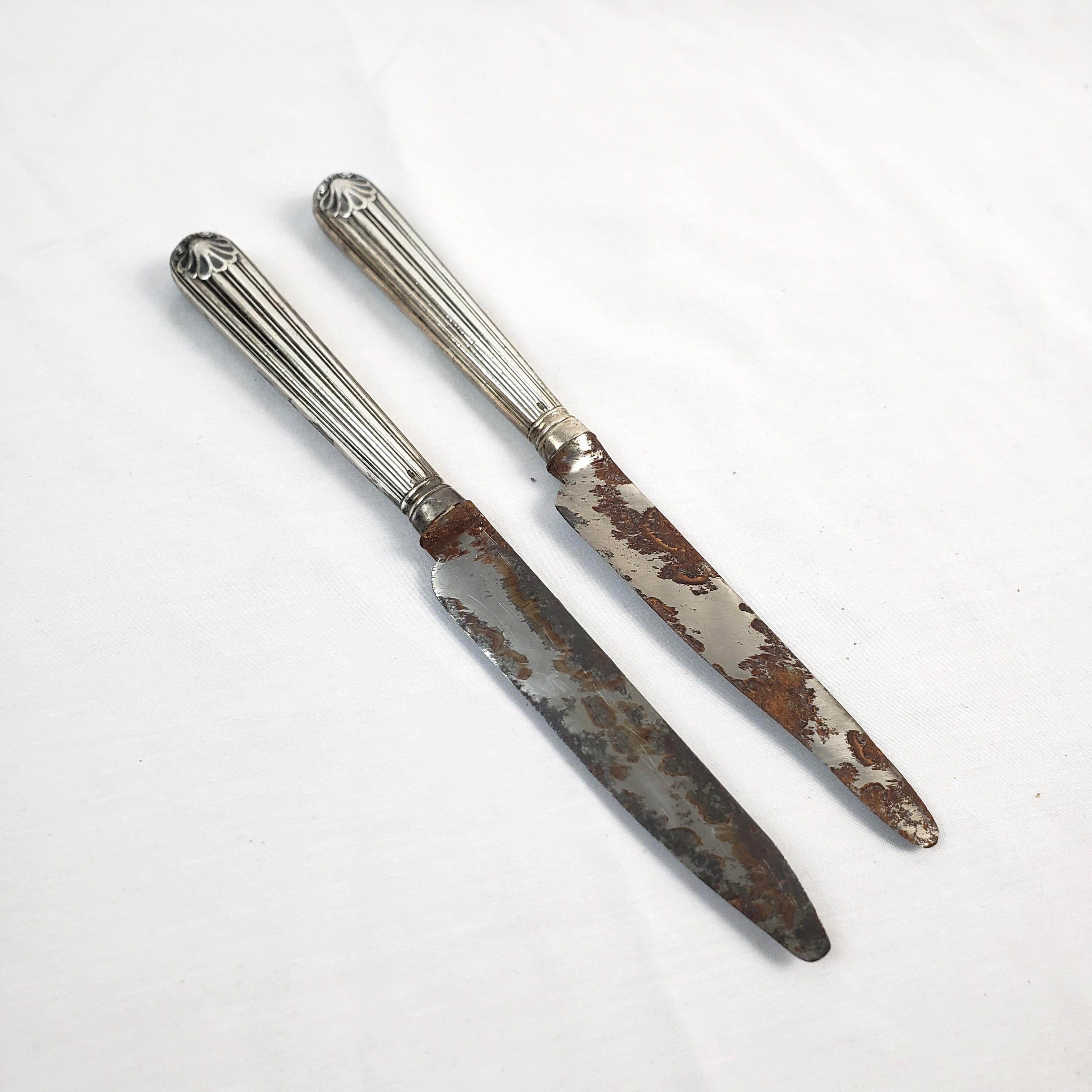 English Pair of Paul Storr Sterling Silver Handled Georgian Period Knives For Sale