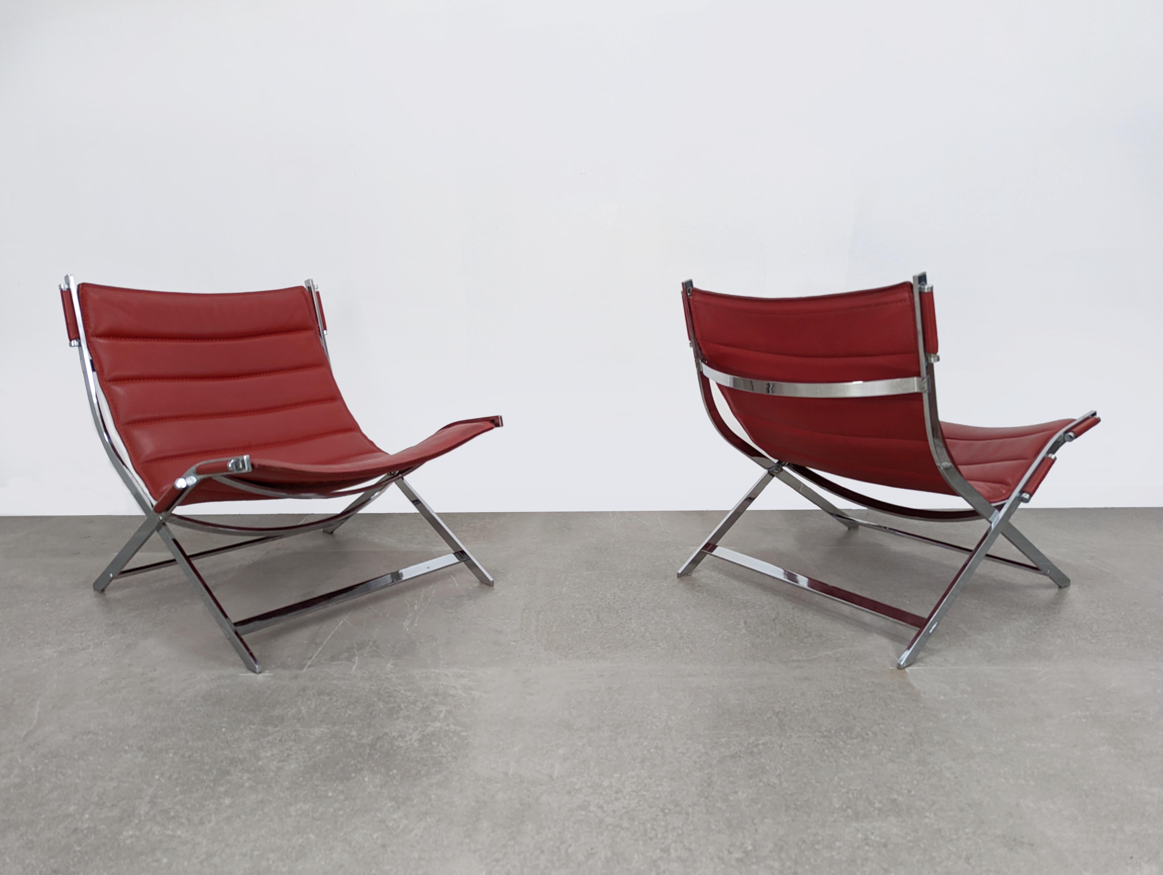 Mid-Century Modern Pair of Paul Tuttle Style Armchairs For Sale