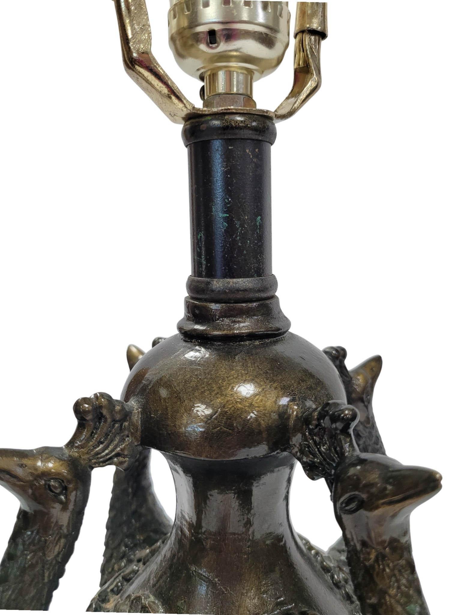 Pair of Peacock Motif Table Lamps en venta 3