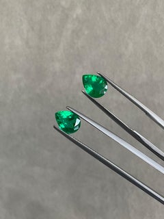 Pair of Pear-Shaped Zambian Emeralds - 2.98 Carats