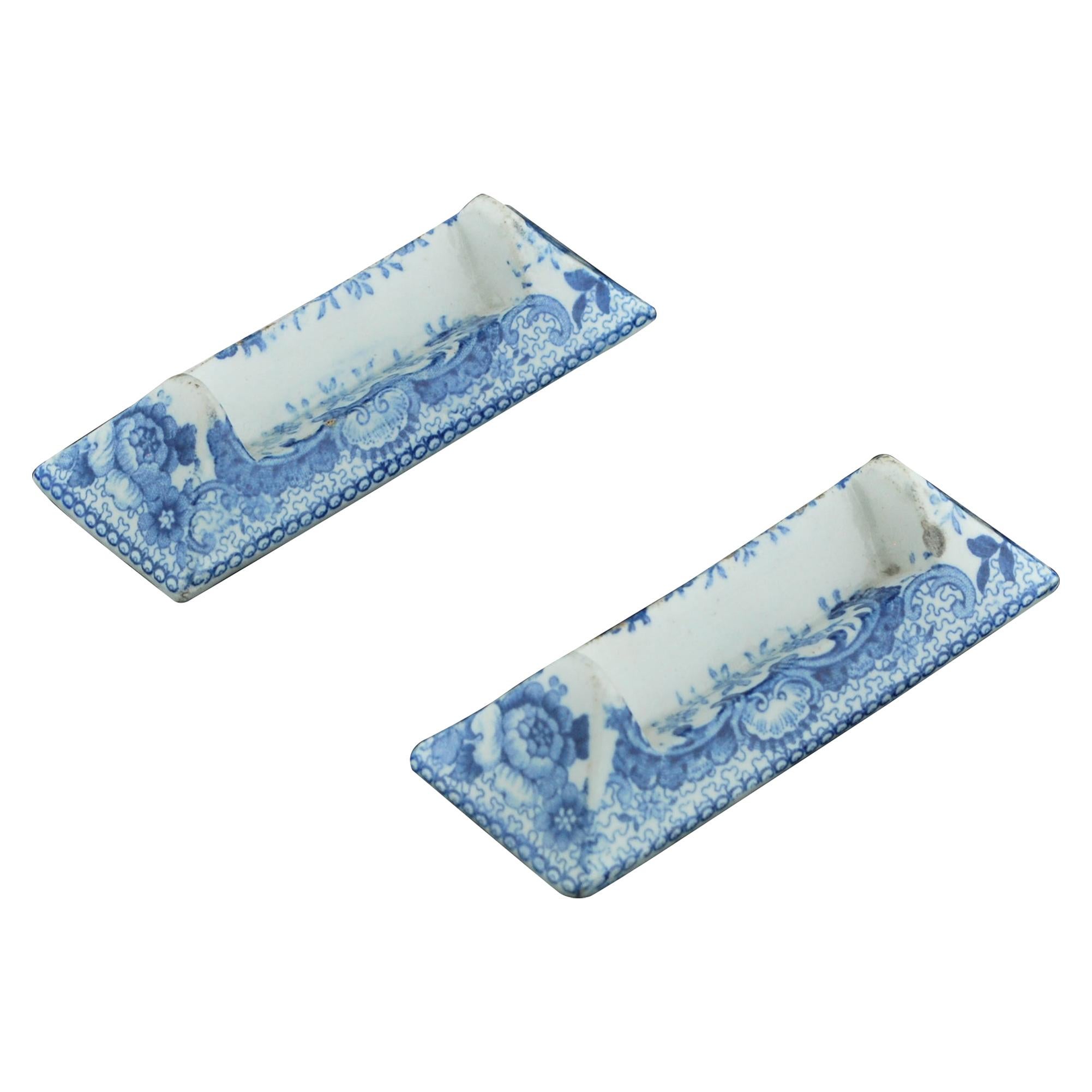 Pair of Pearlware Knife Rests, Underglaze Blue Decoration, circa 1820